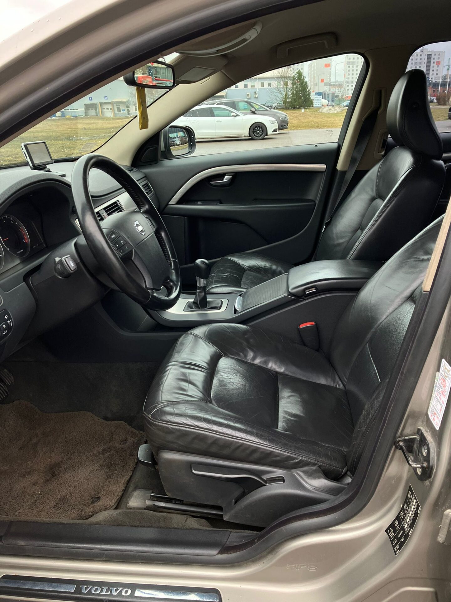 Volvo V70