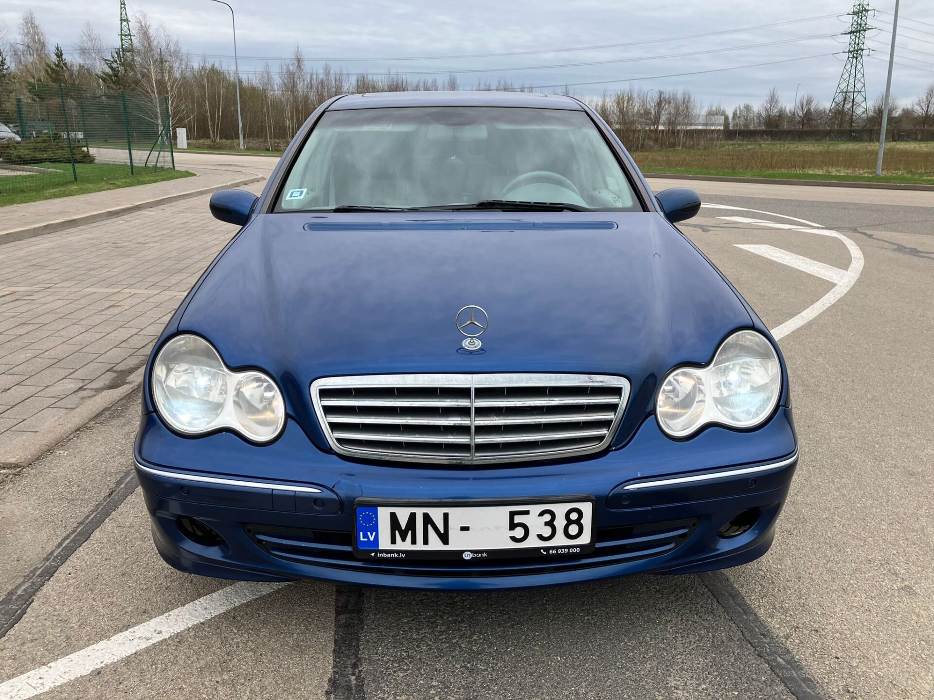 Mercedes C240