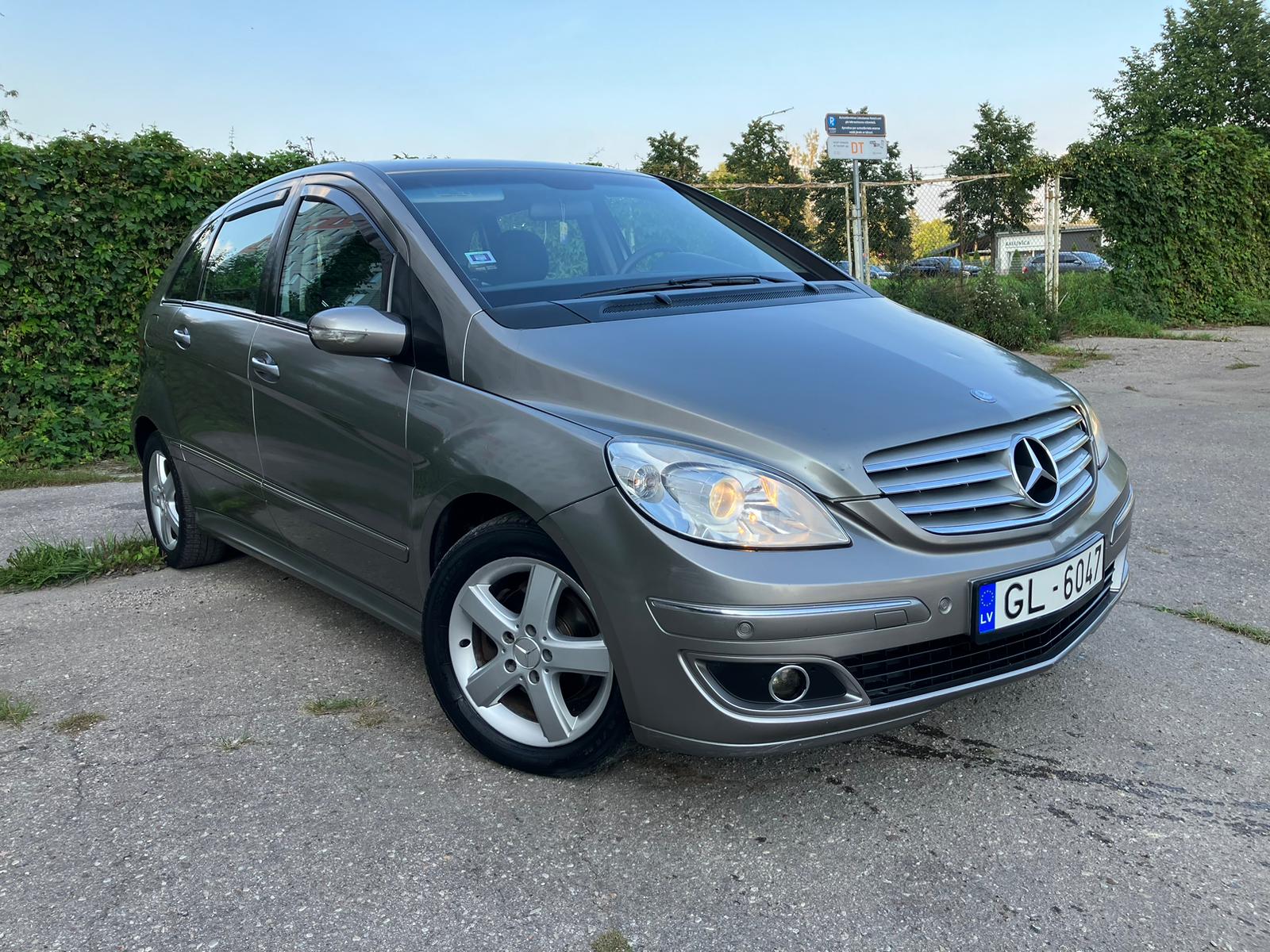 Mercedes Benz B170