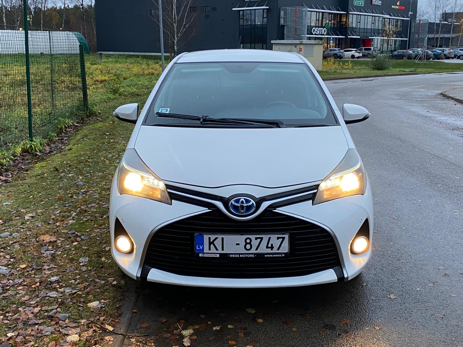 Toyota Yaris Hybrid
