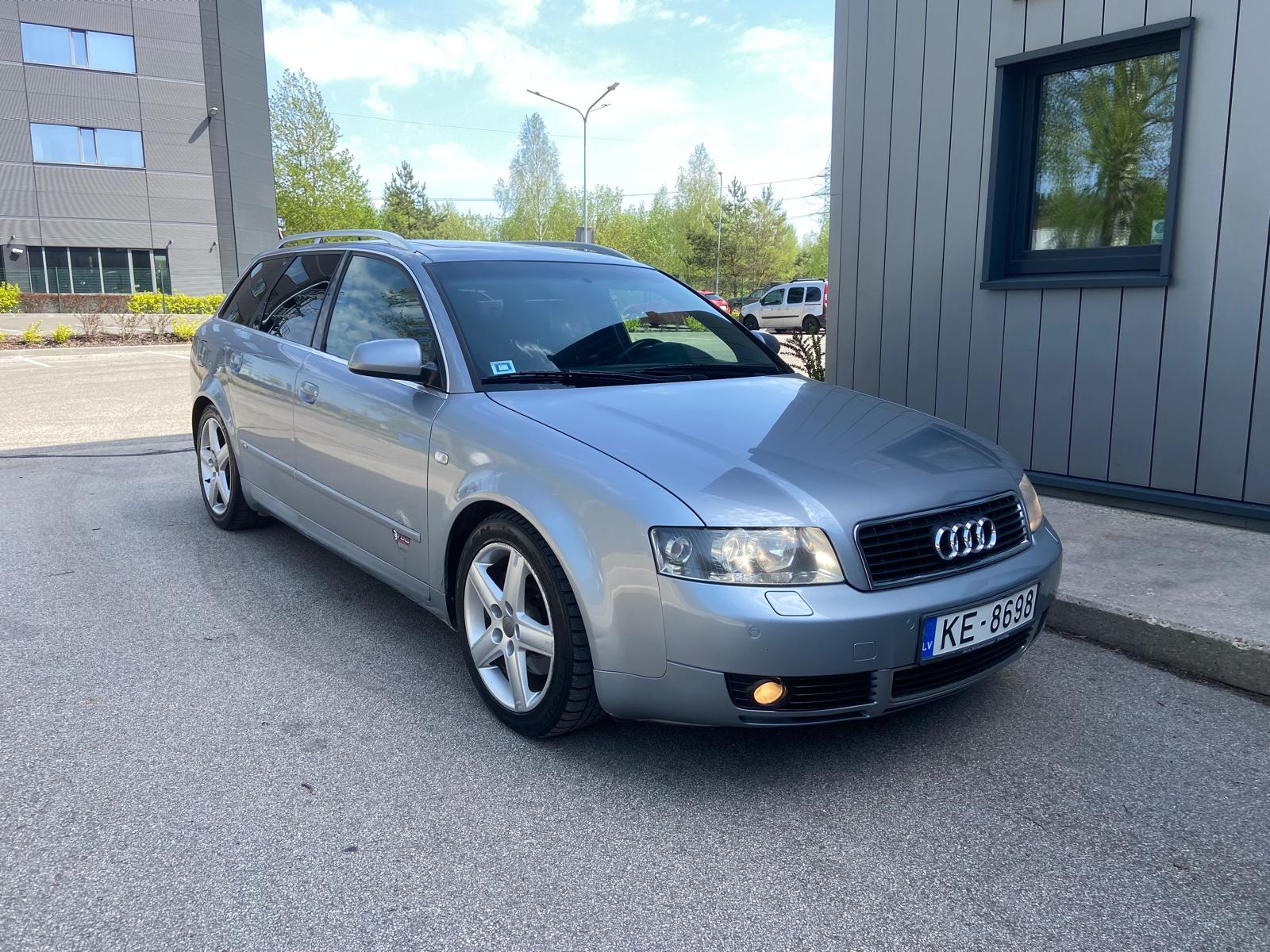 Audi A4 S-Line Quattro
