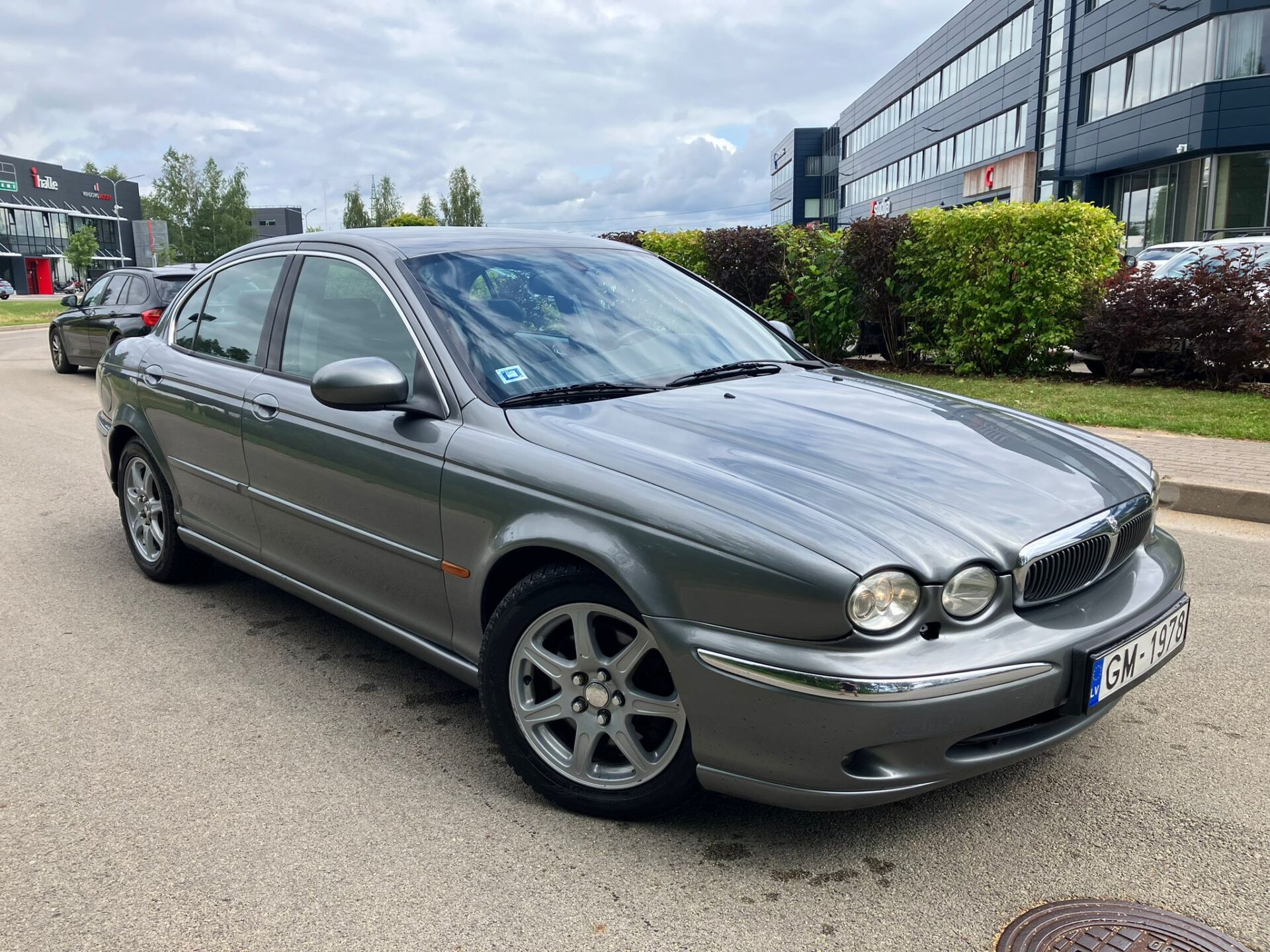 Jaguar X-Type