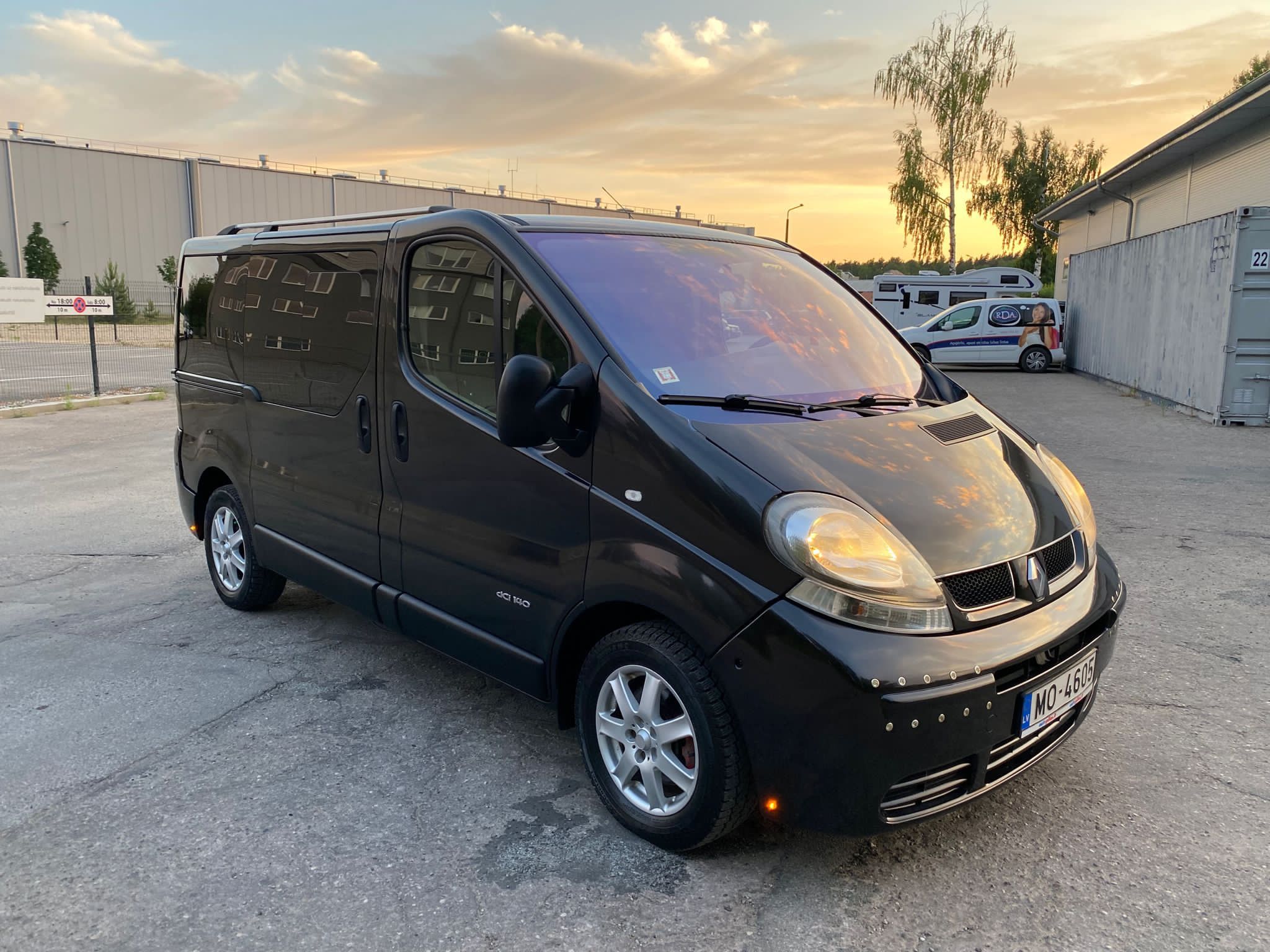 Renault Trafic Passenger 9-vietas
