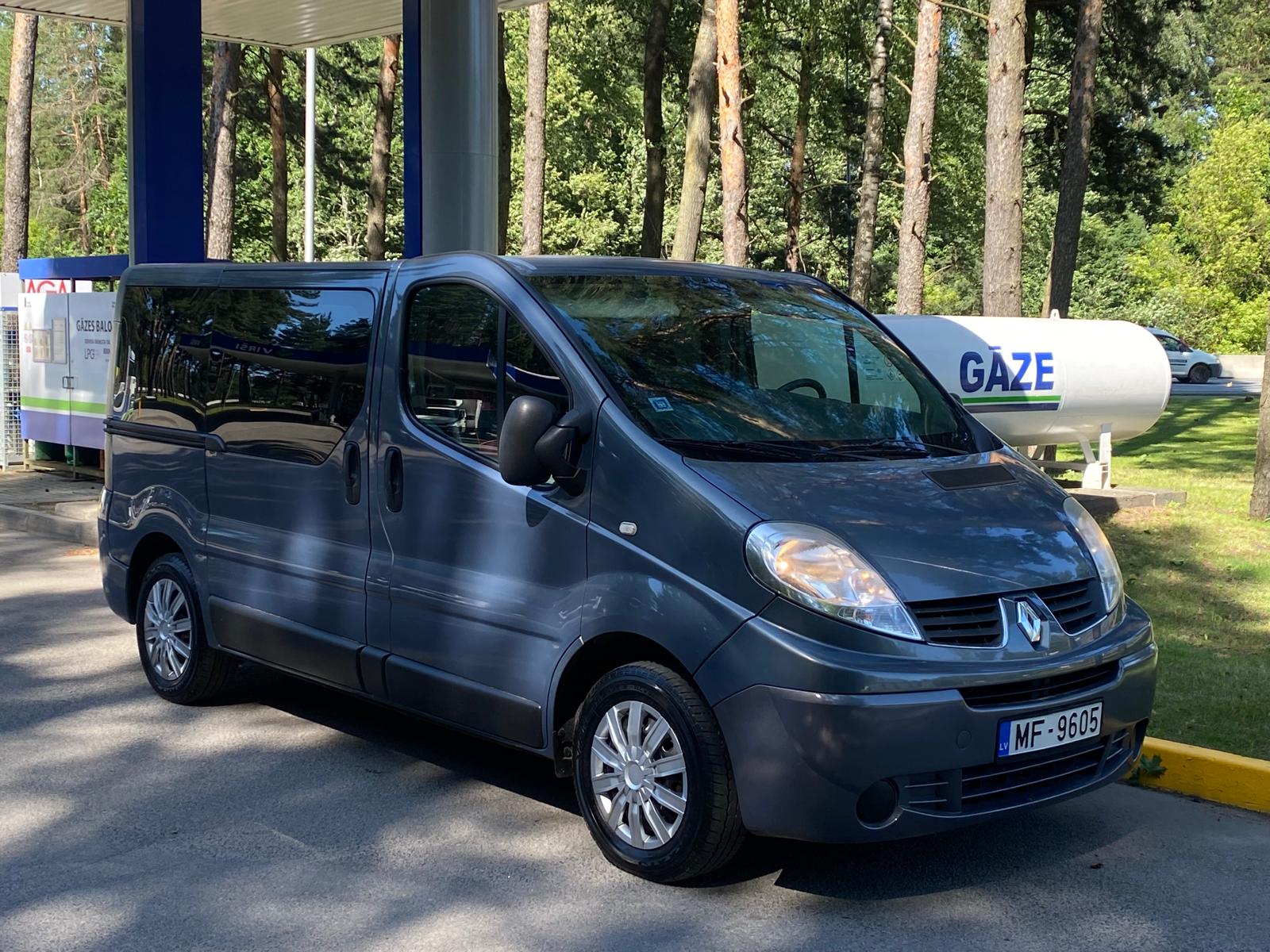Renault Trafic 8 vietas