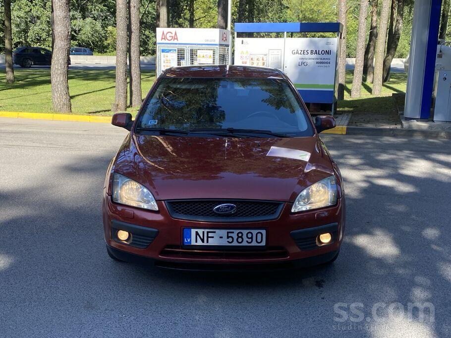 FORD FOCUS