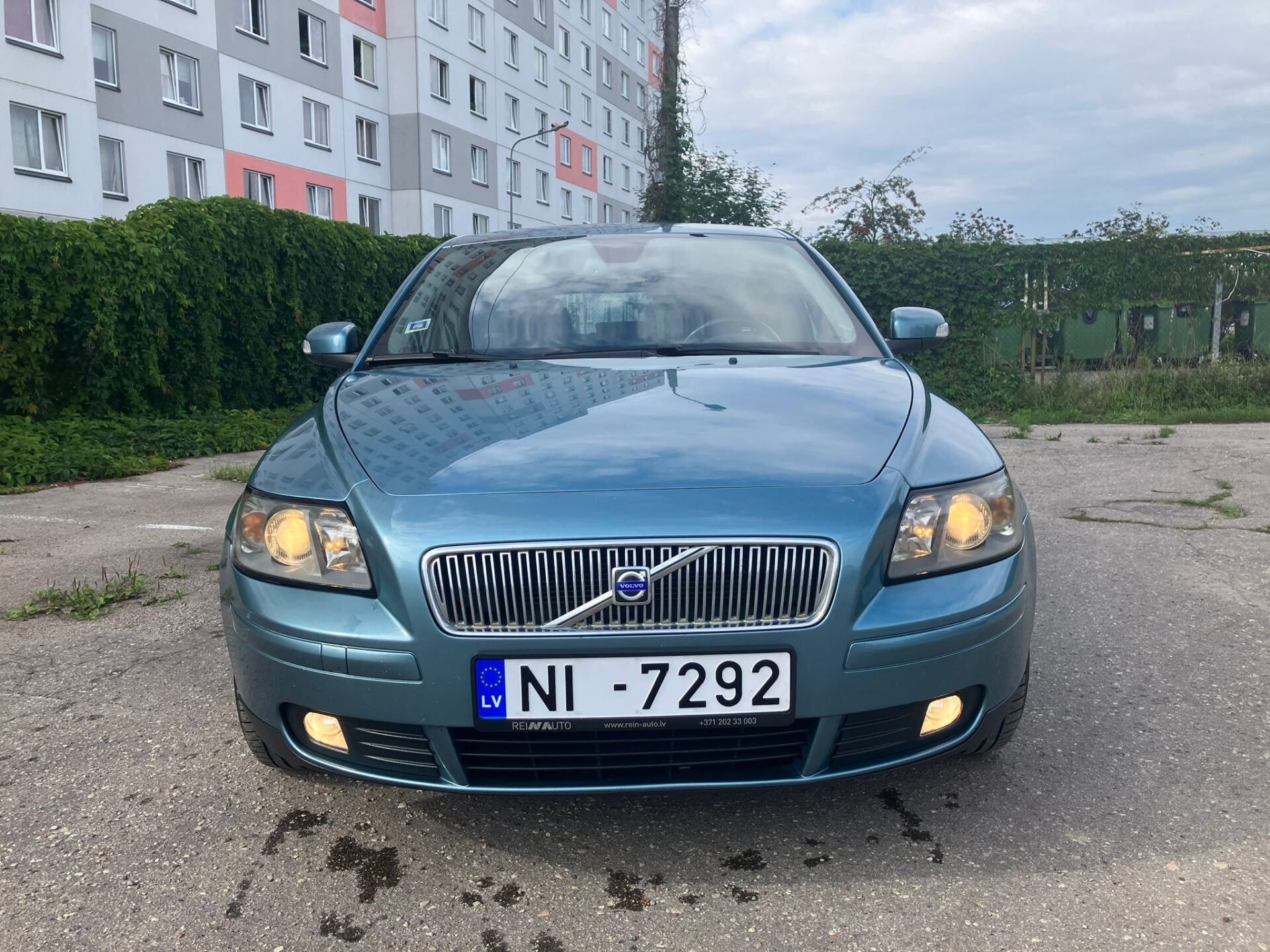 Volvo V50