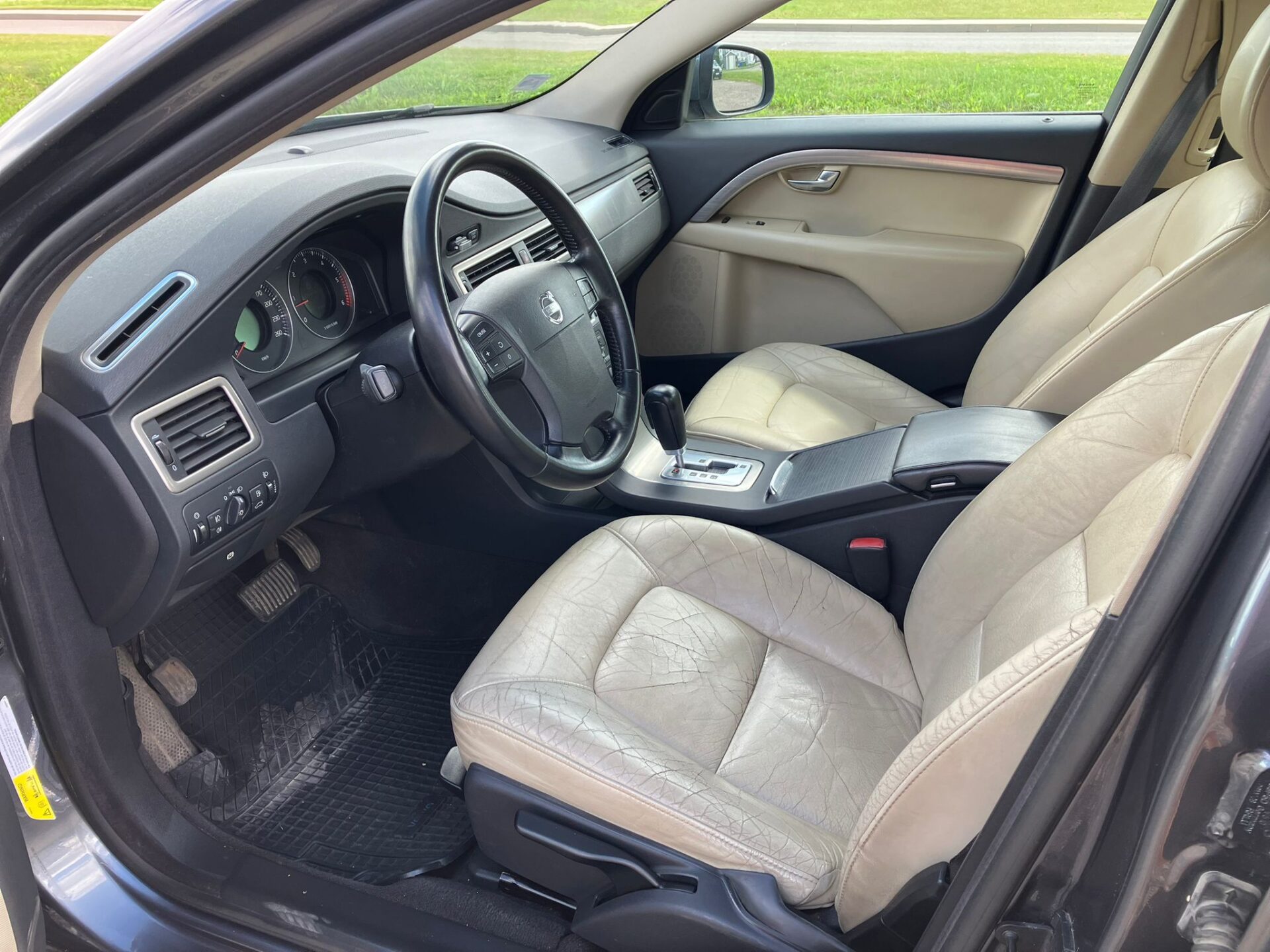 Volvo S80