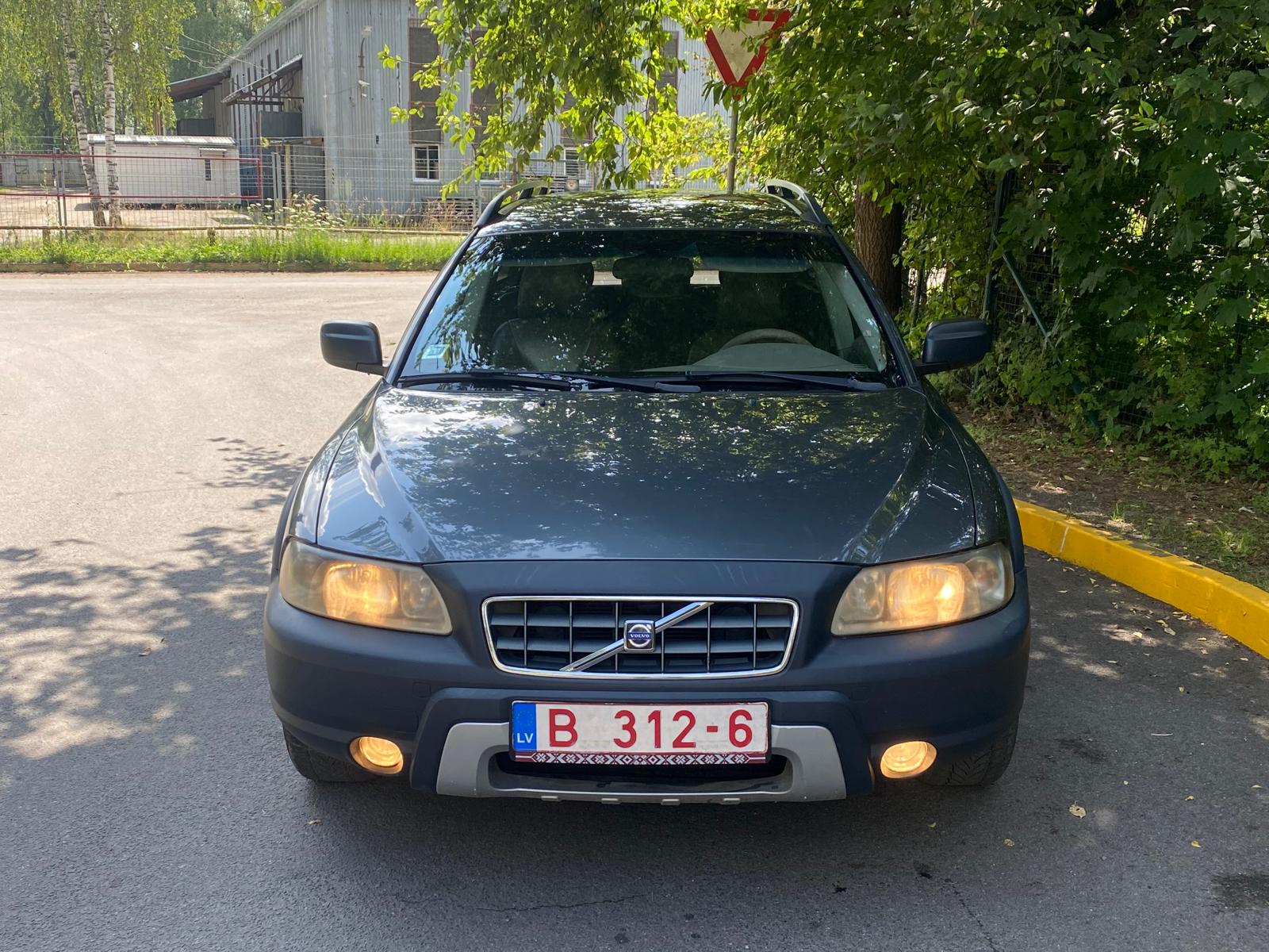 VOLVO XC70