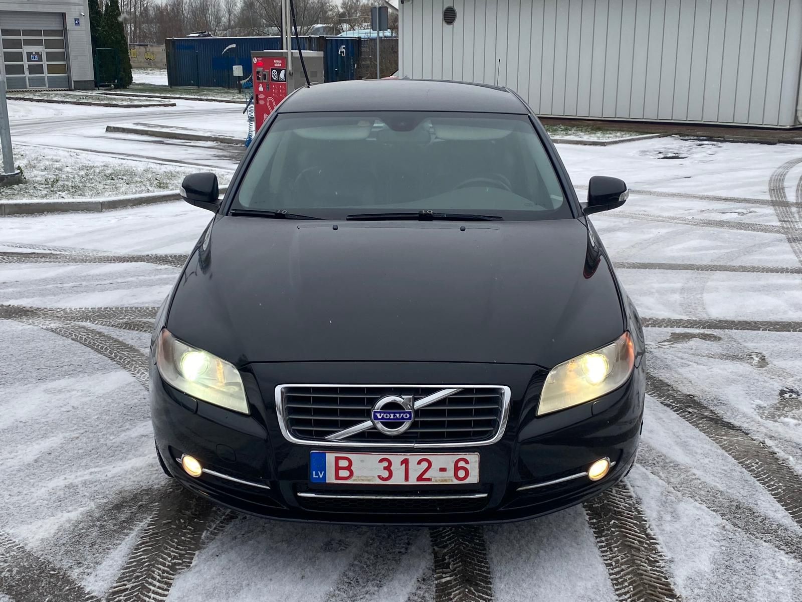 Volvo S80