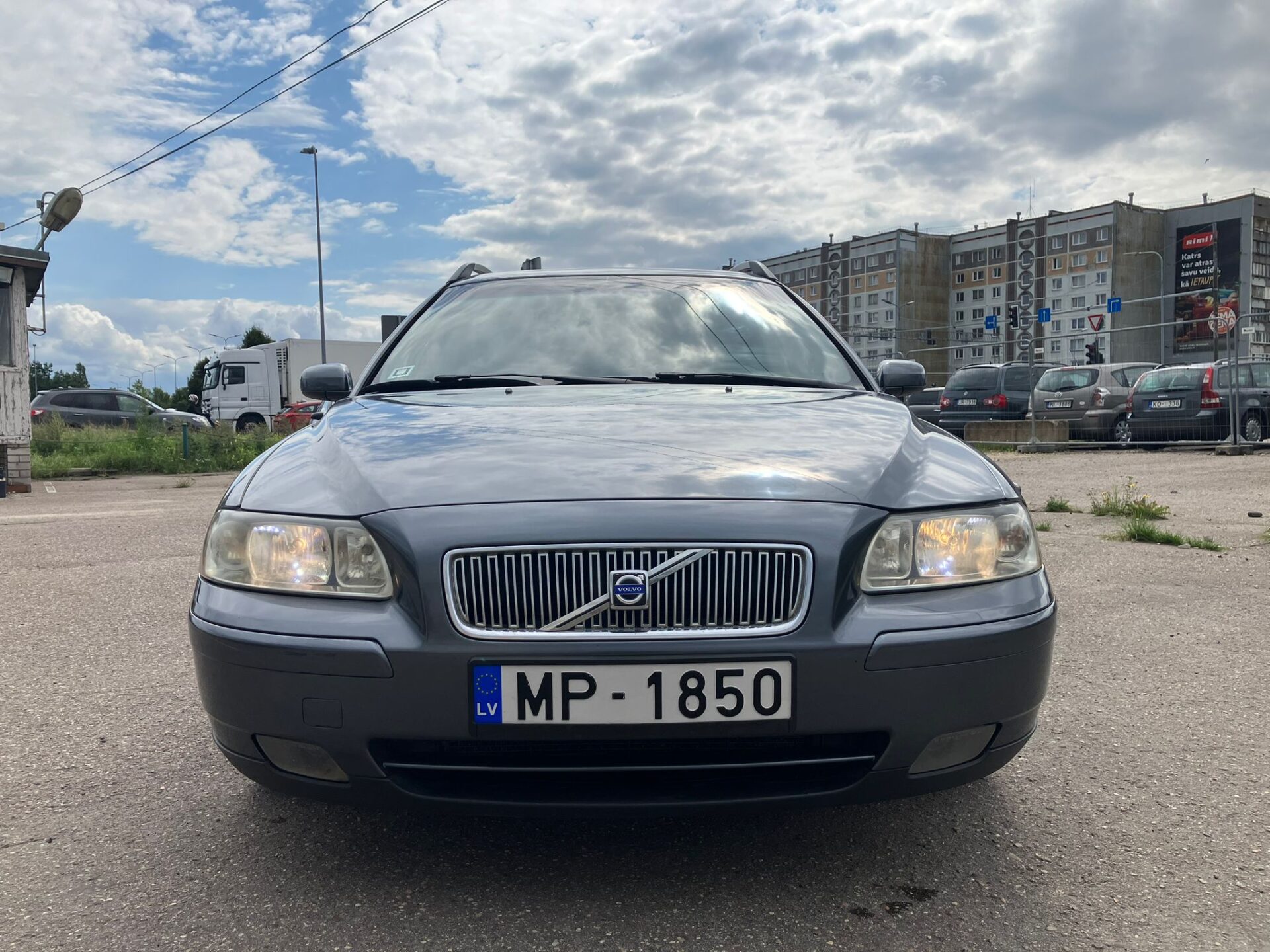 Volvo V70
