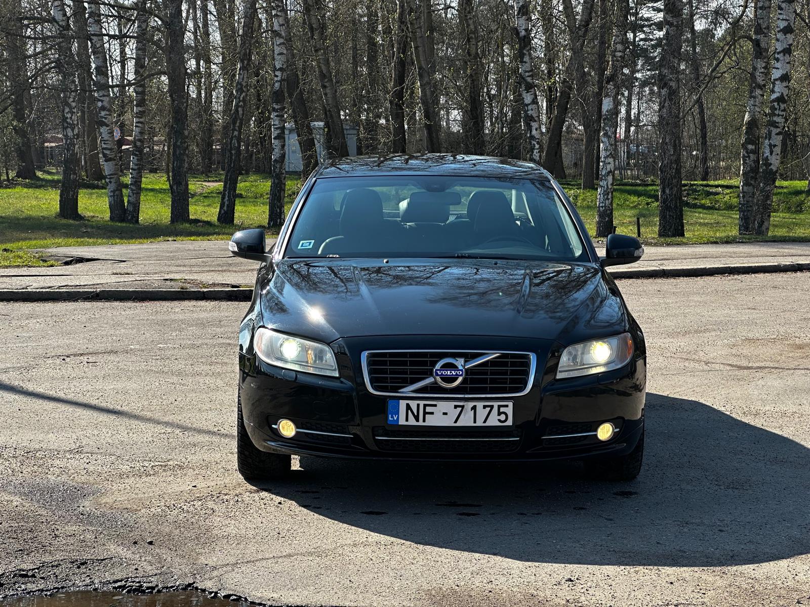 Volvo S80