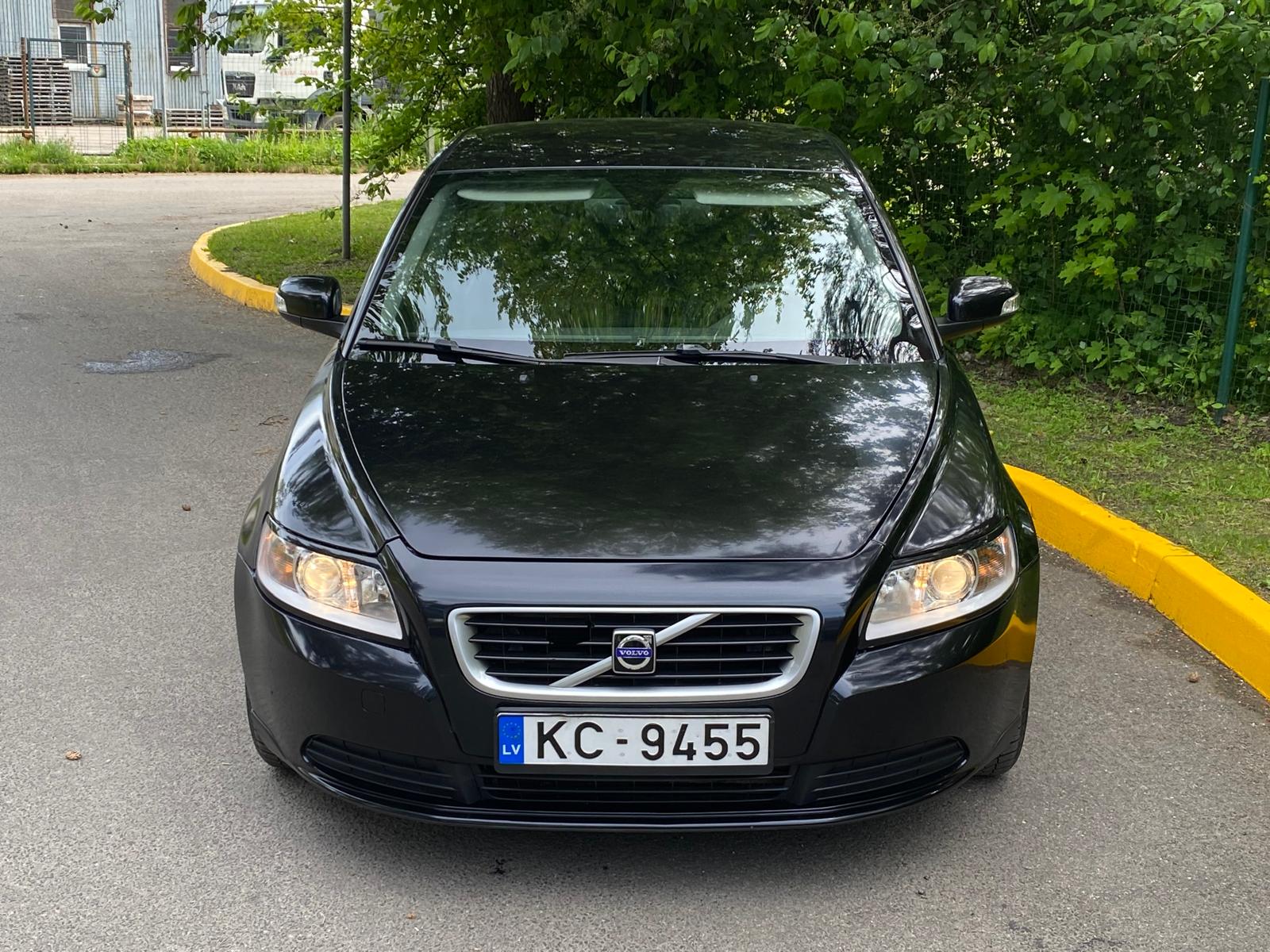 VOLVO S40