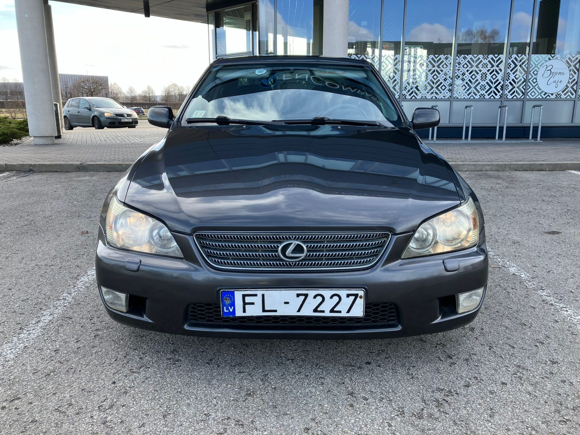 Lexus Is 200