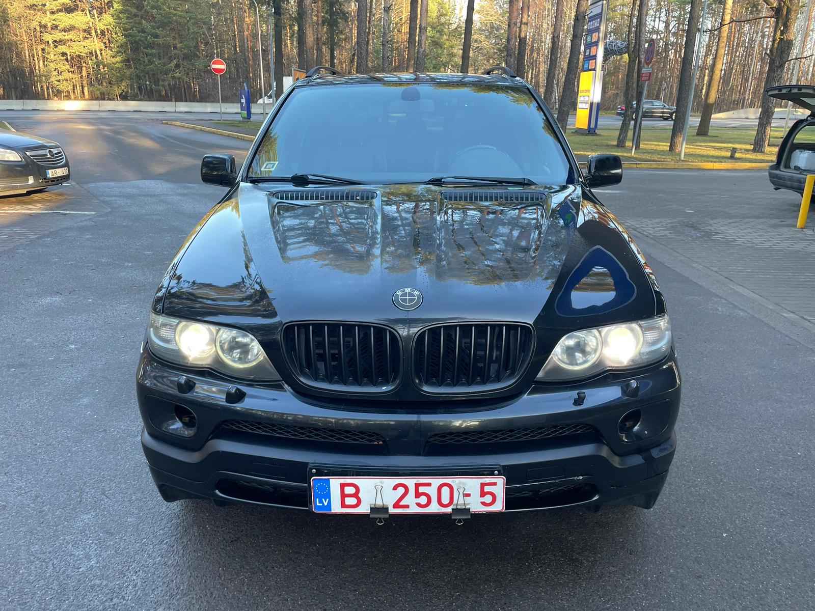 BMW X5 IS KOMPLEKTĀCIJĀ