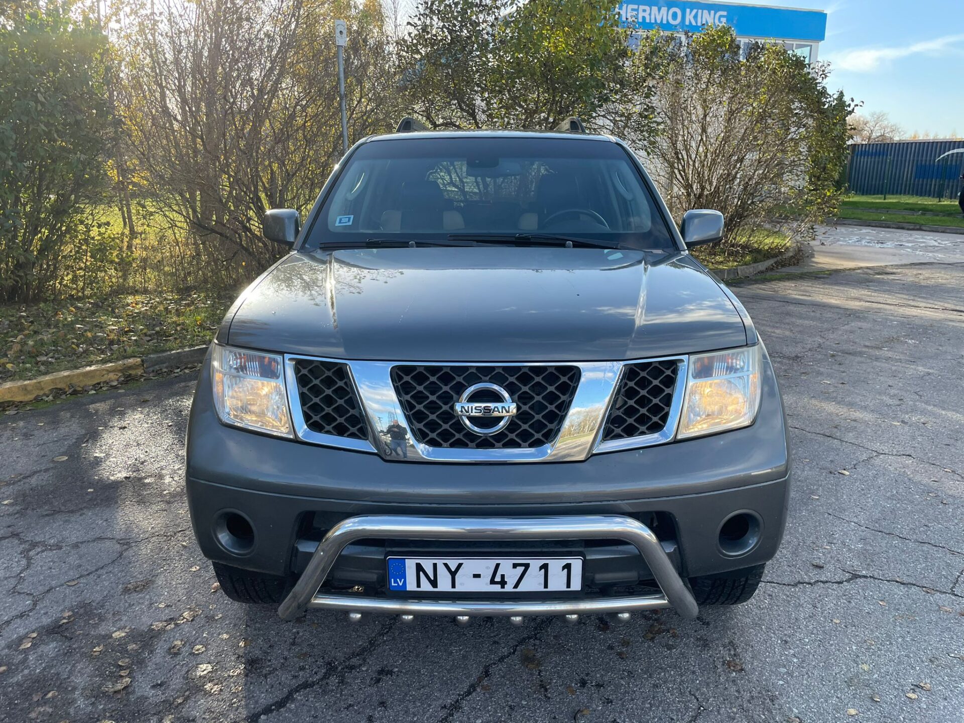 NISSAN PATHFINDER 4×4 7-vietas