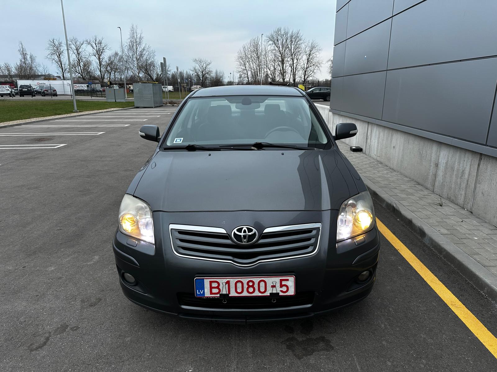 Toyota Avensis