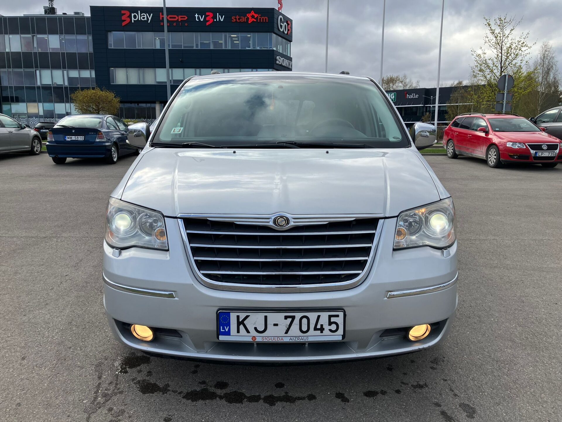 Chrysler Grand Voyager Stow&go 7-мест