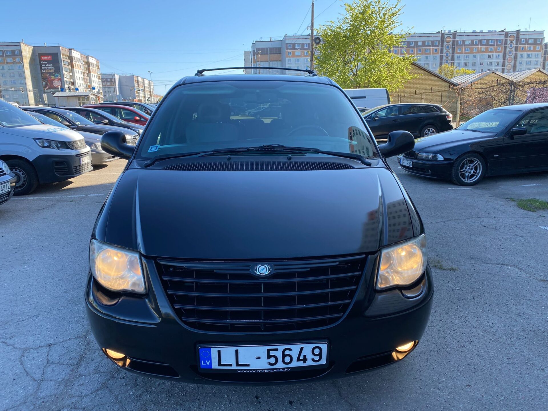 Chrysler Grand Voyager Stow Go 7-vietas