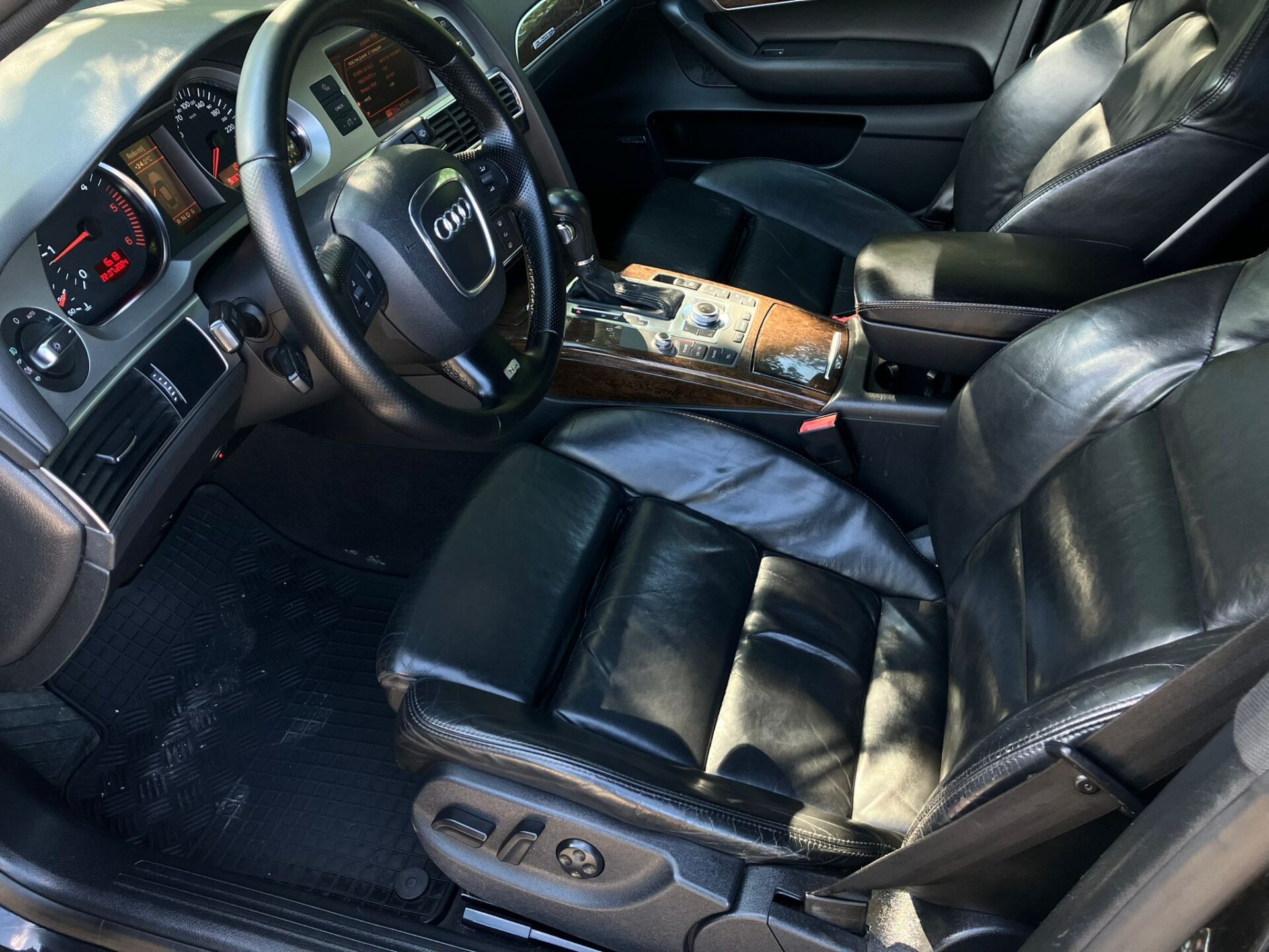 Audi A6 Avant Quattro S-line