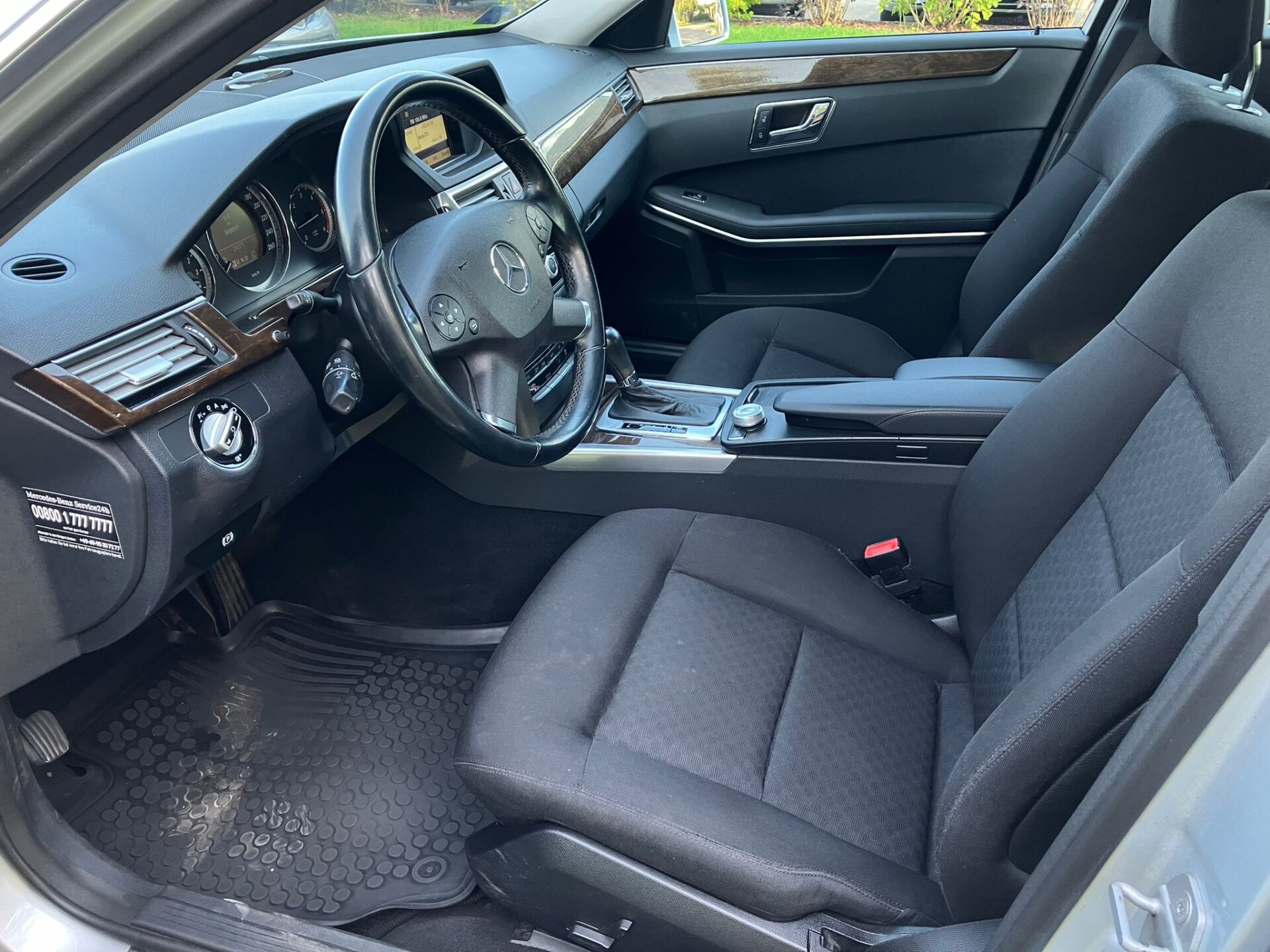 Mercedes E220