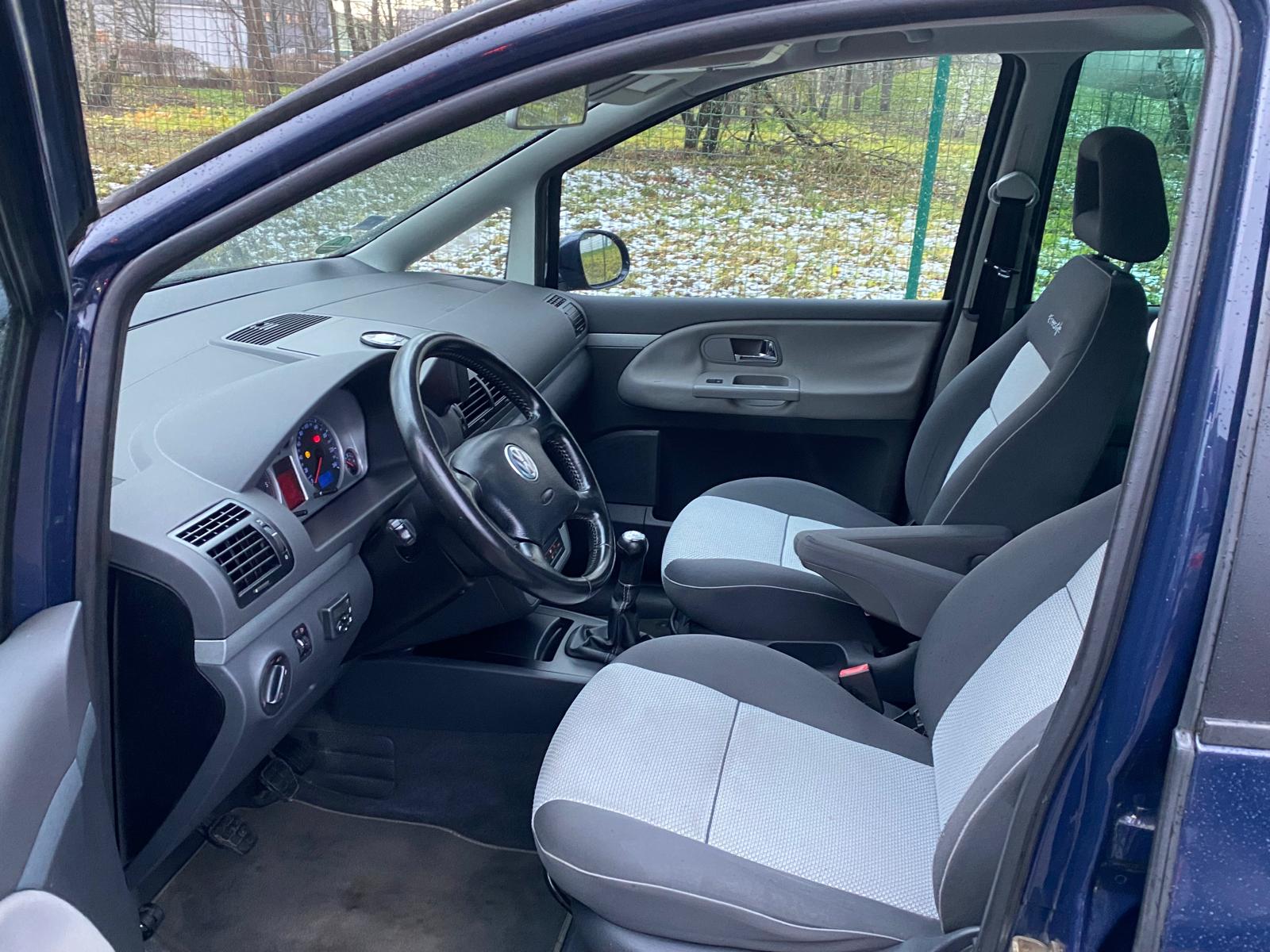 VW SHARAN FREESTYLE 7-SEATS