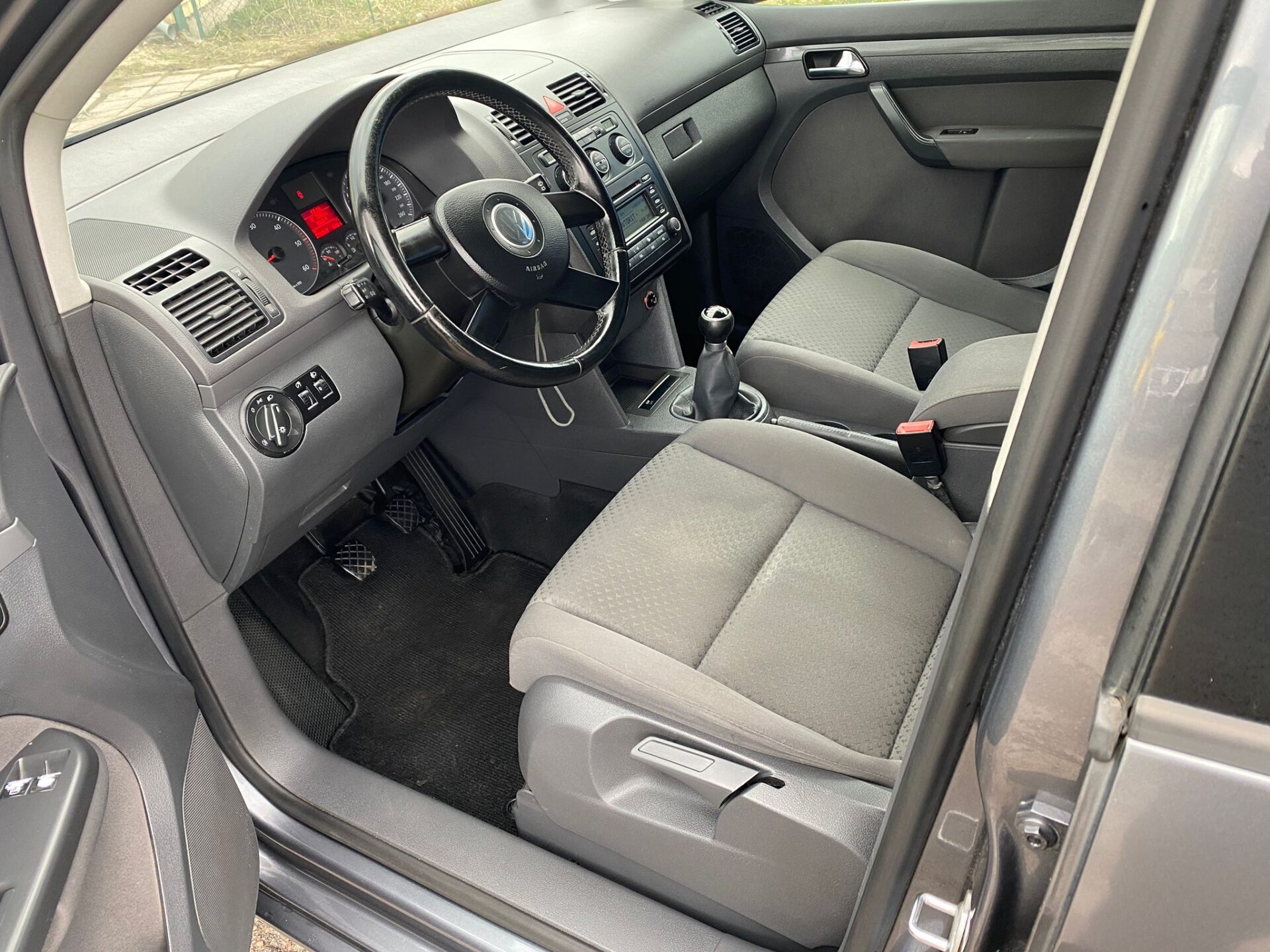 VW TOURAN