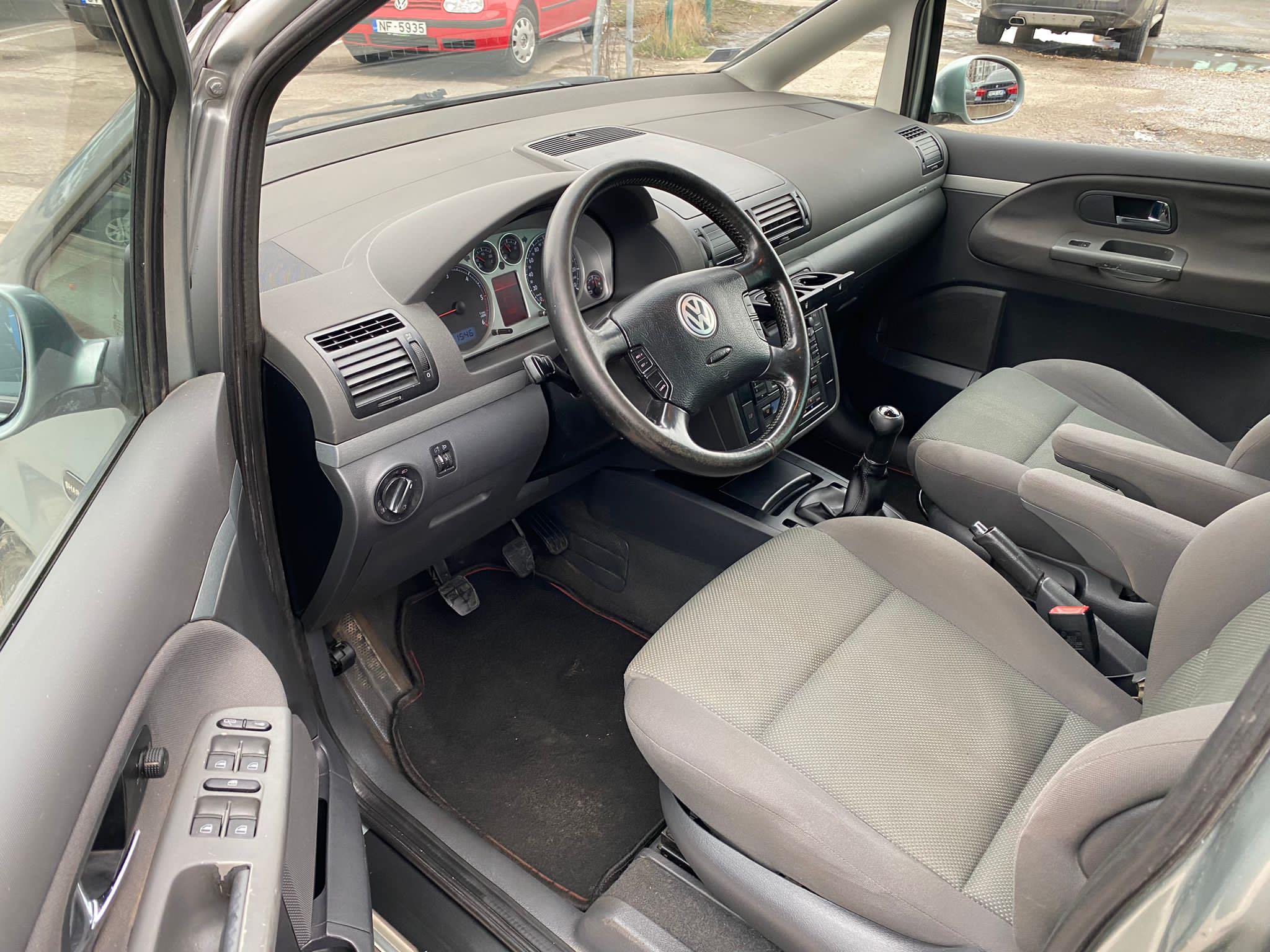 Vw Sharan 7-Vietas