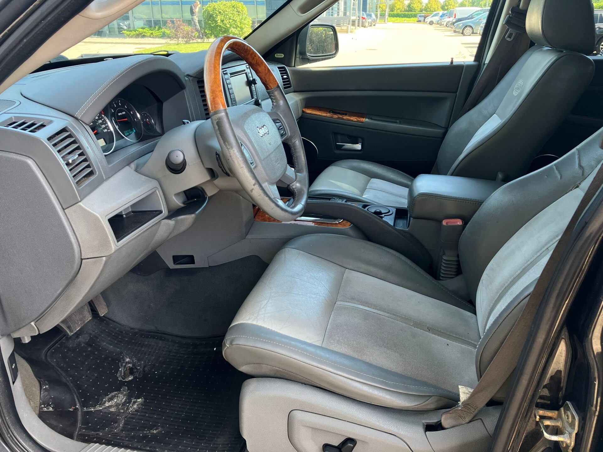 Jeep Grand Cherokee overland