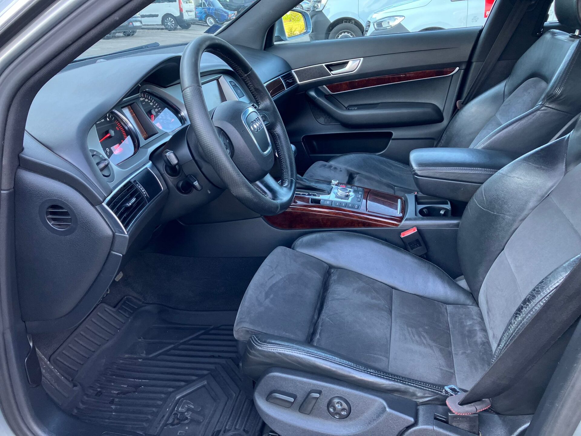 Audi A6 quattro S-line 4×4