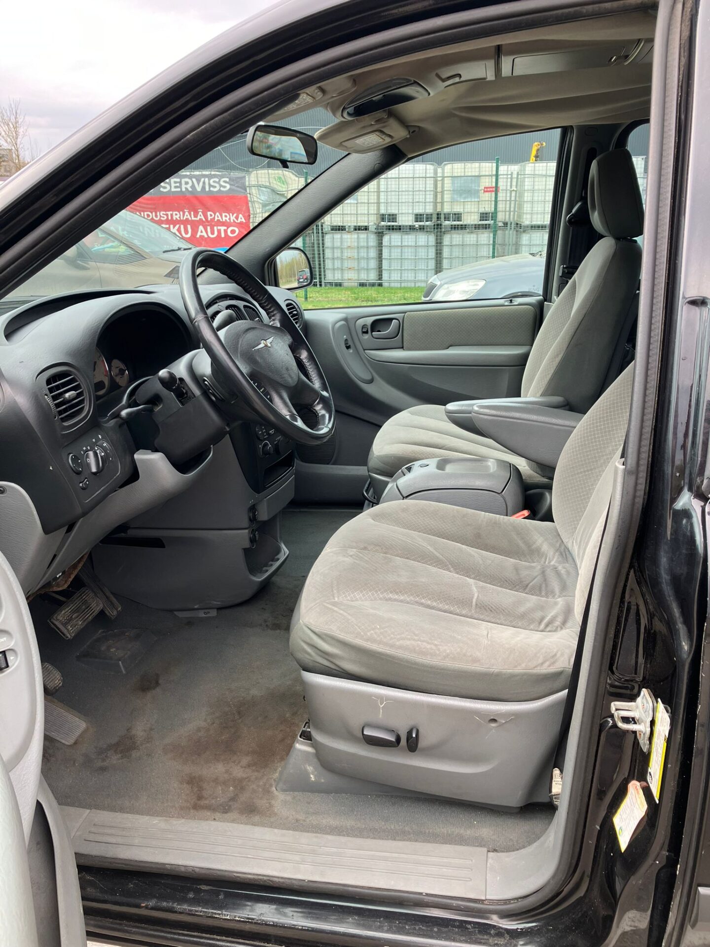 Chrysler Grand Voyager 7-seats