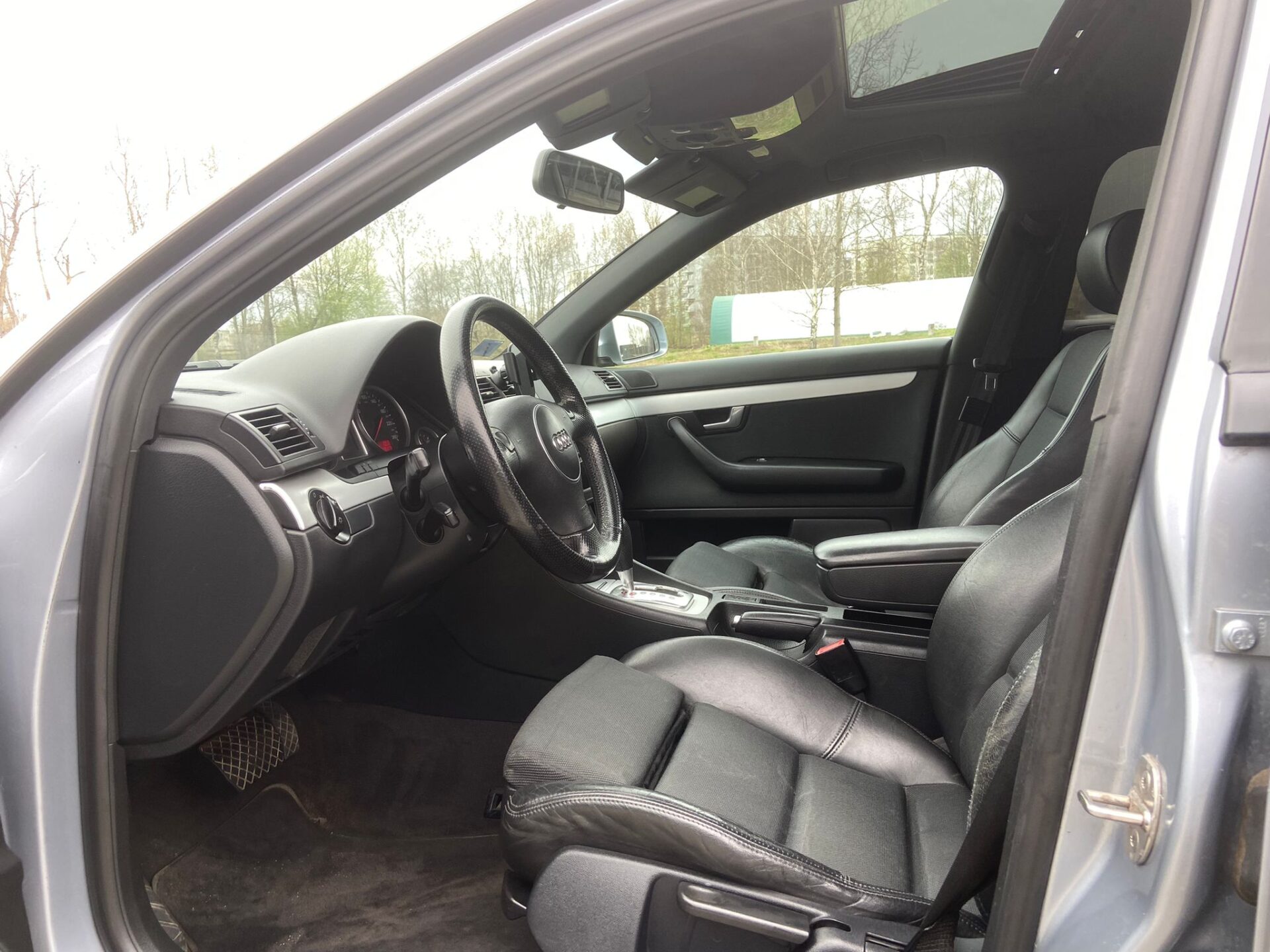 Audi A4 quattro S-Line