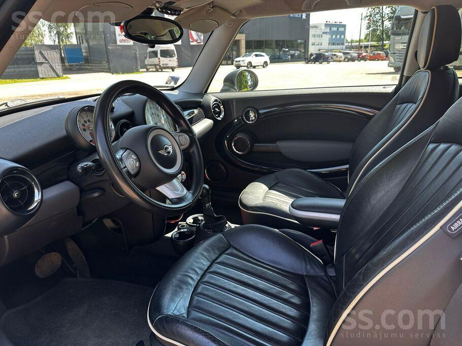 Mini cooper clubman