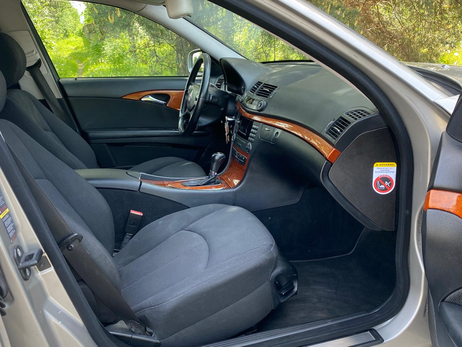 MERCEDES E220 CDI