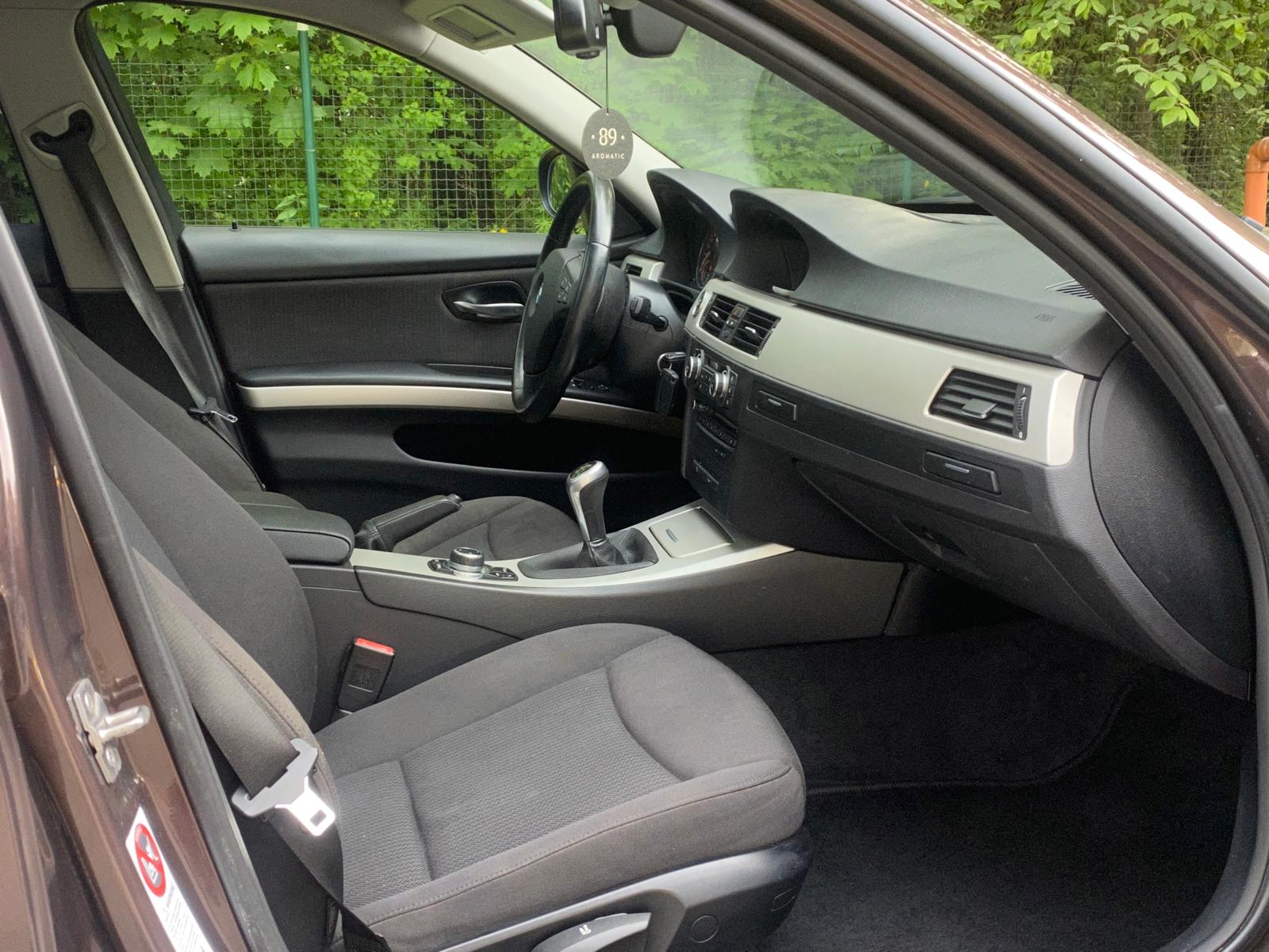 BMW 320 E91