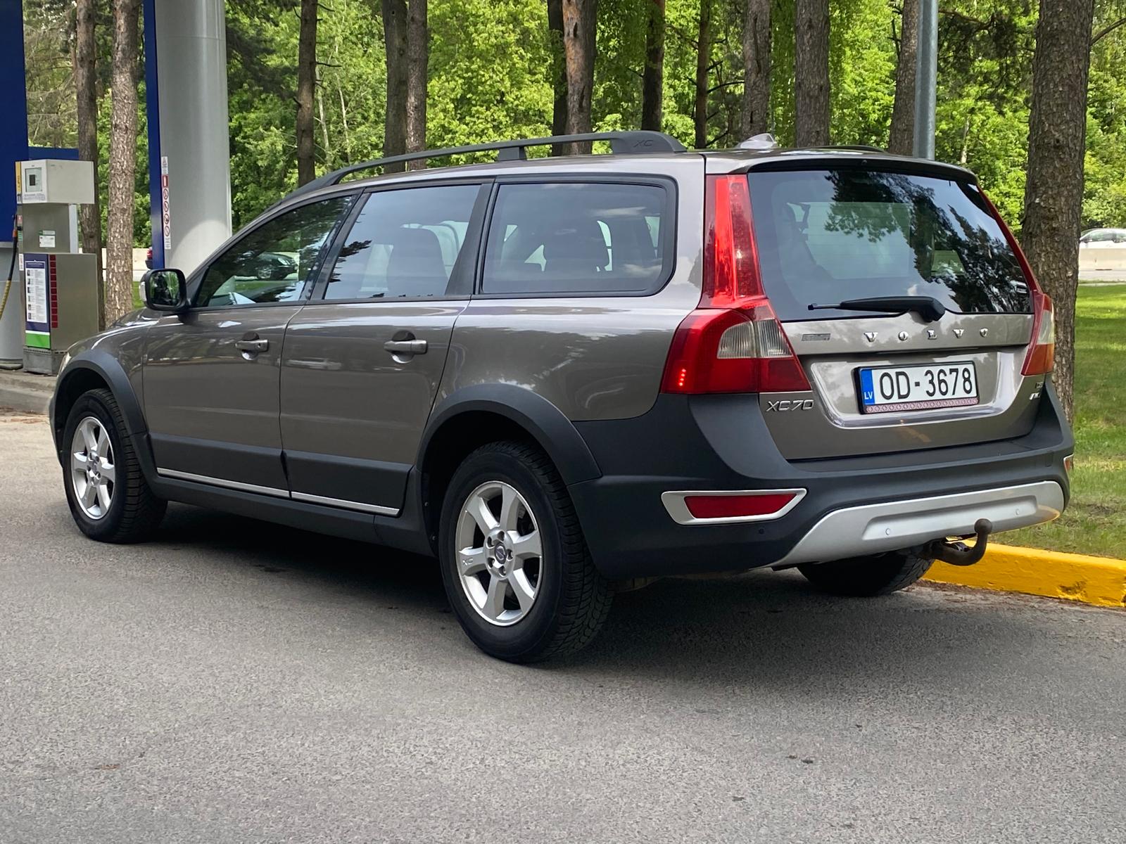 VOLVO XC70 4X4