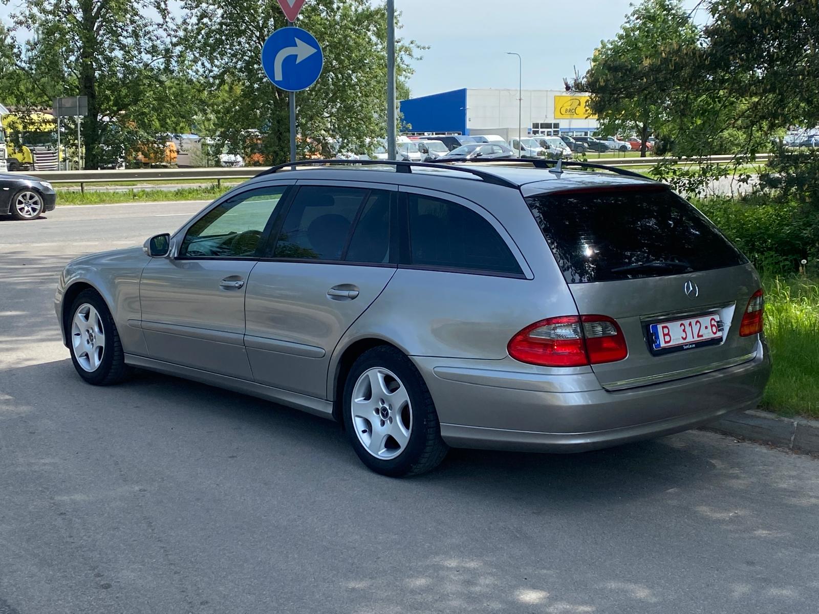MERCEDES E220 CDI