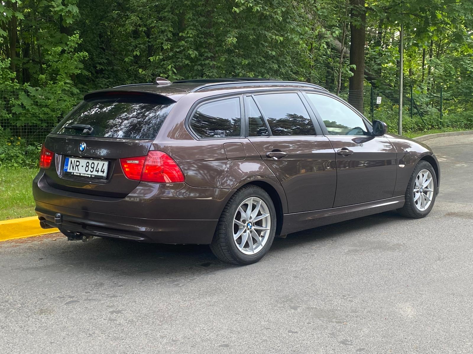BMW 320 E91