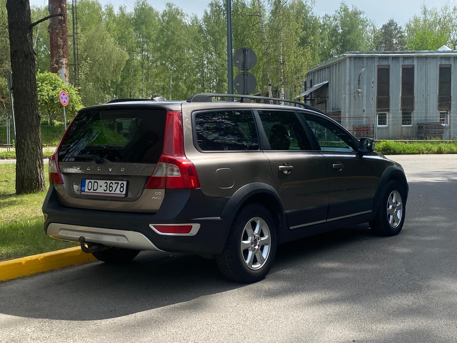 VOLVO XC70 4X4