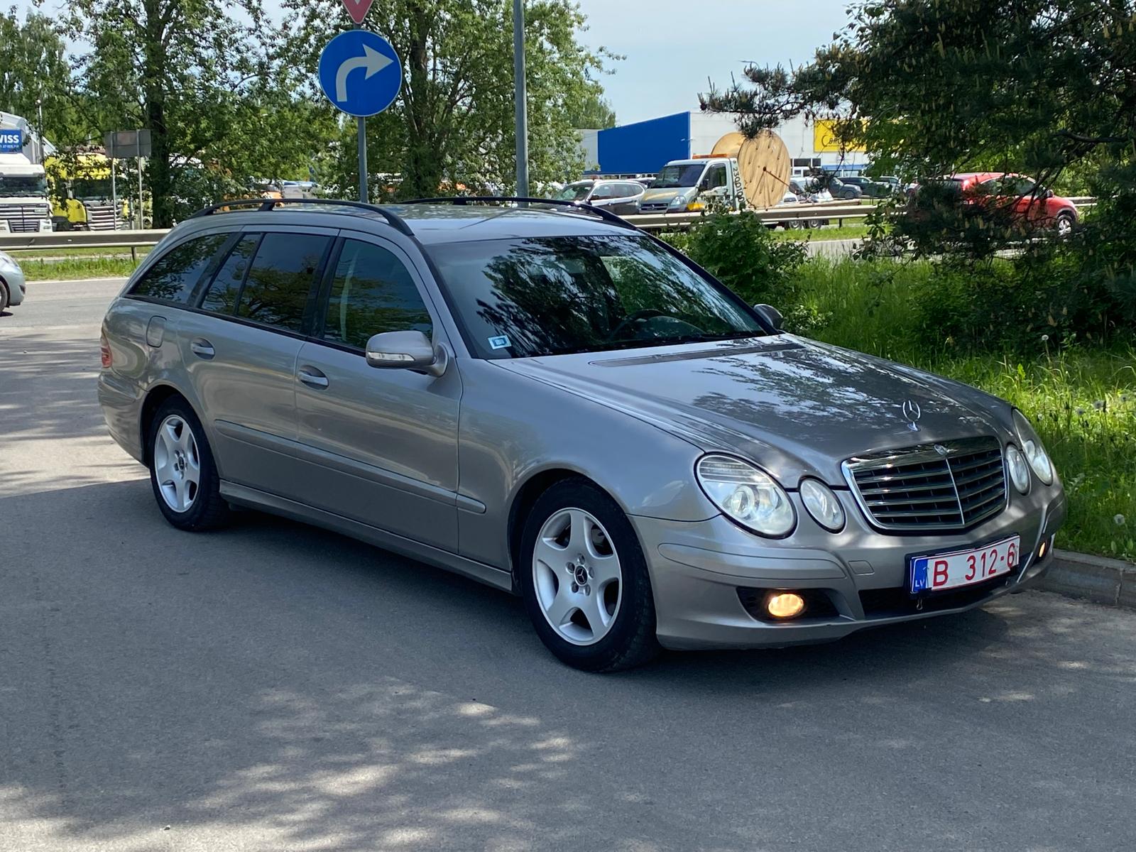 MERCEDES E220 CDI