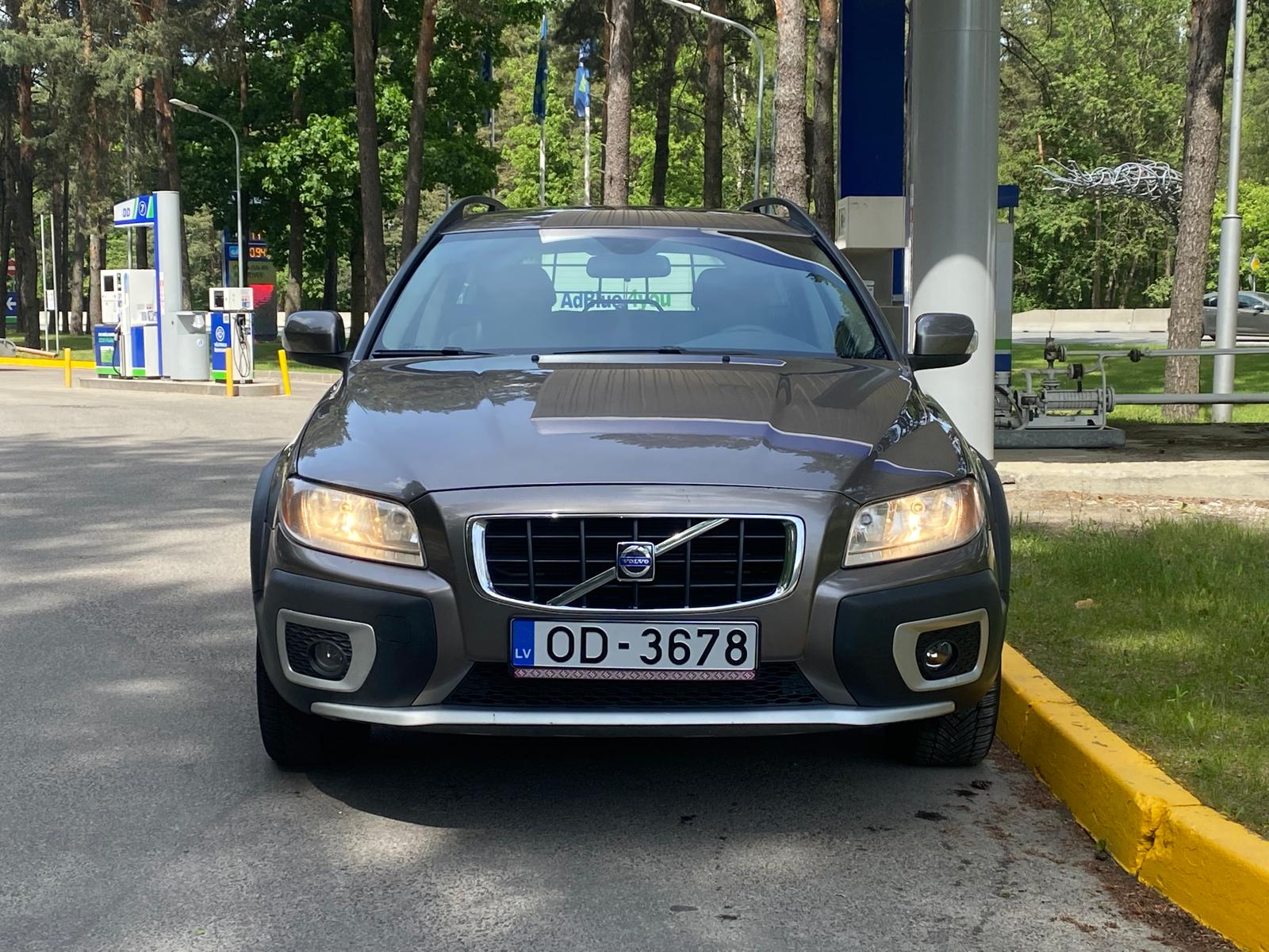 VOLVO XC70 4X4