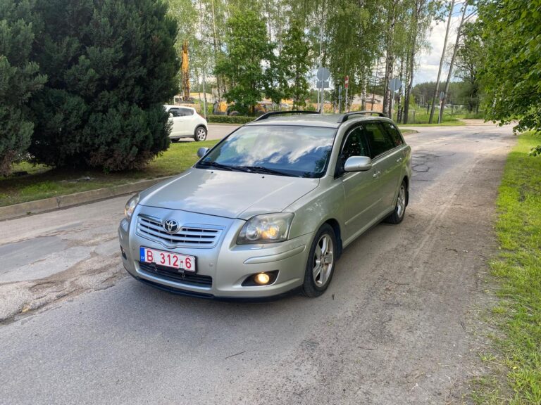 TOYOTA AVENSIS