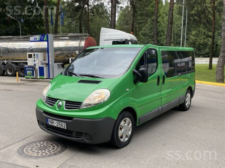 RENAULT TRAFIC KRAVAS BUSS-GARAIS