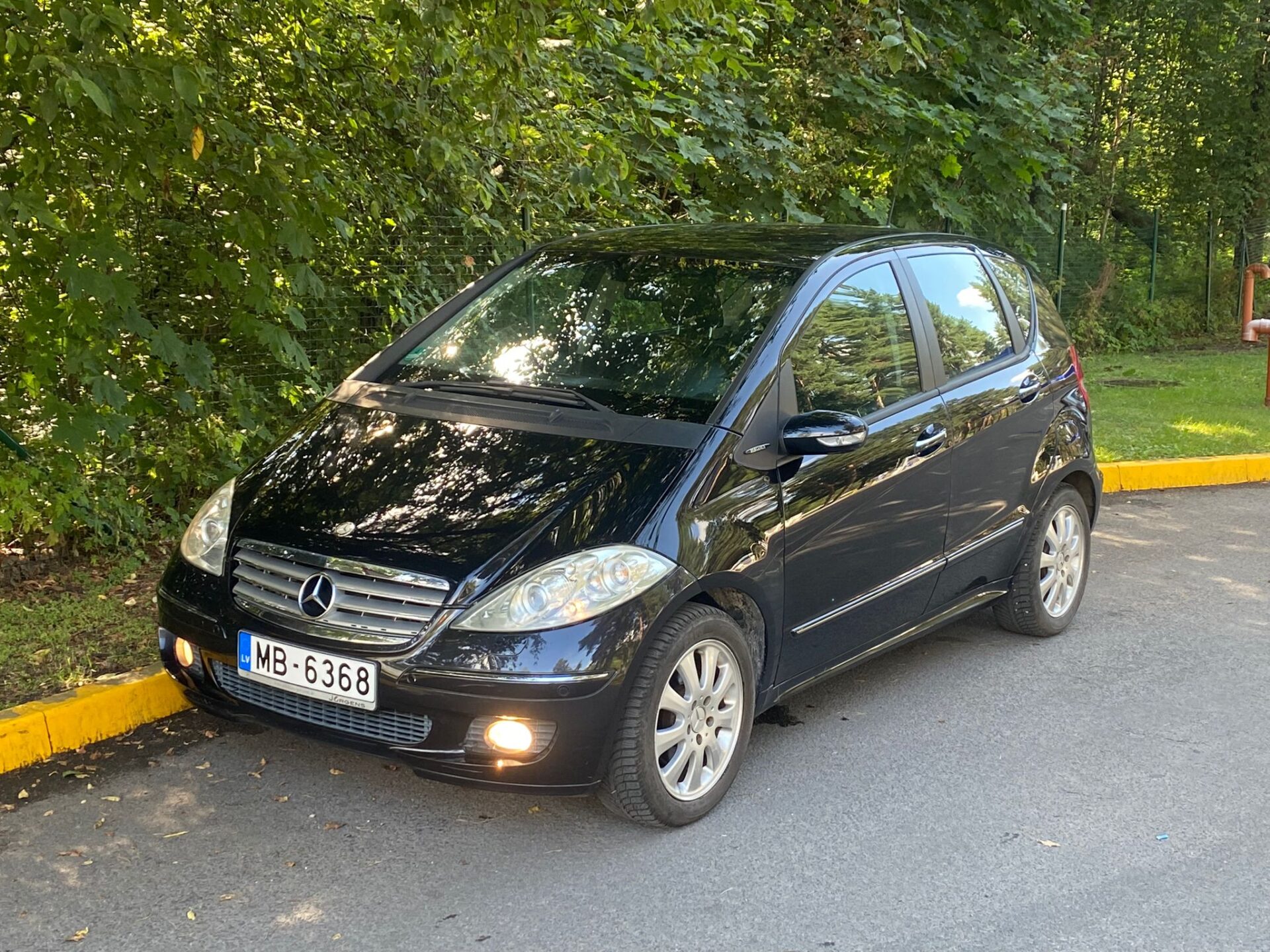MERCEDES BENZ A200 AVANTGARDE