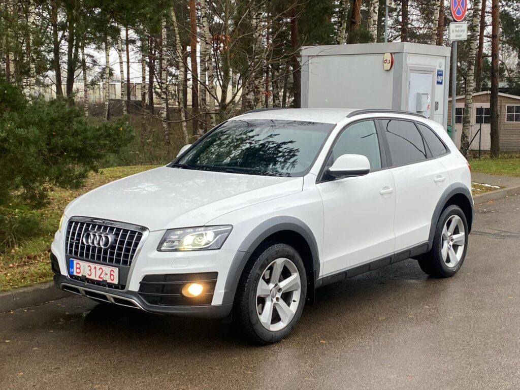 AUDI Q5 QUATTRO