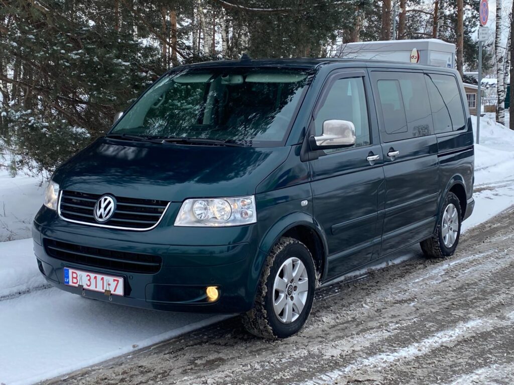 VW MULTIVAN 7-VIETAS