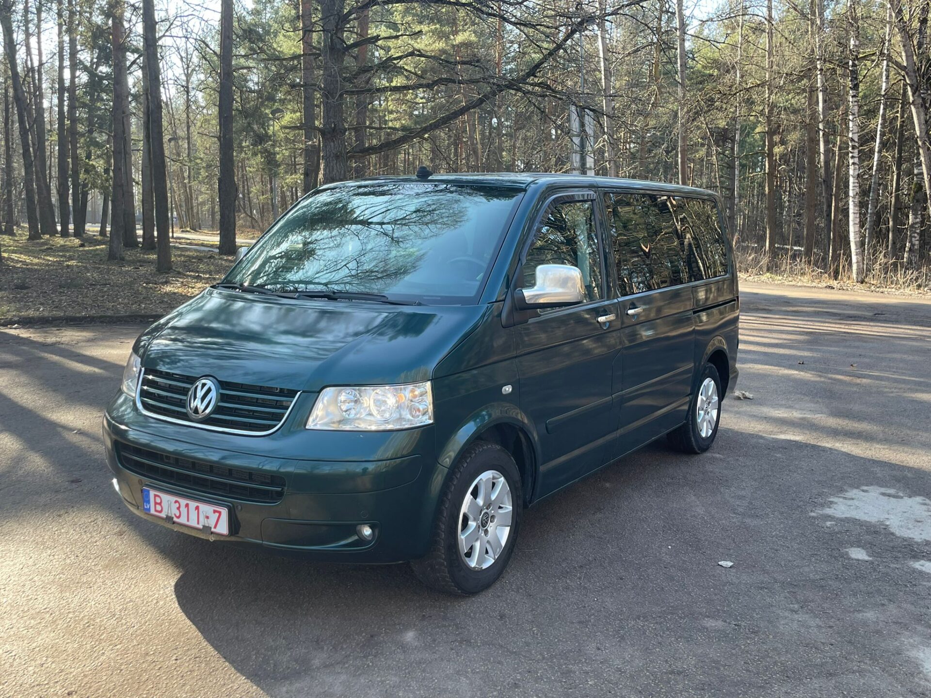 VW MULTIVAN 7-SEATER