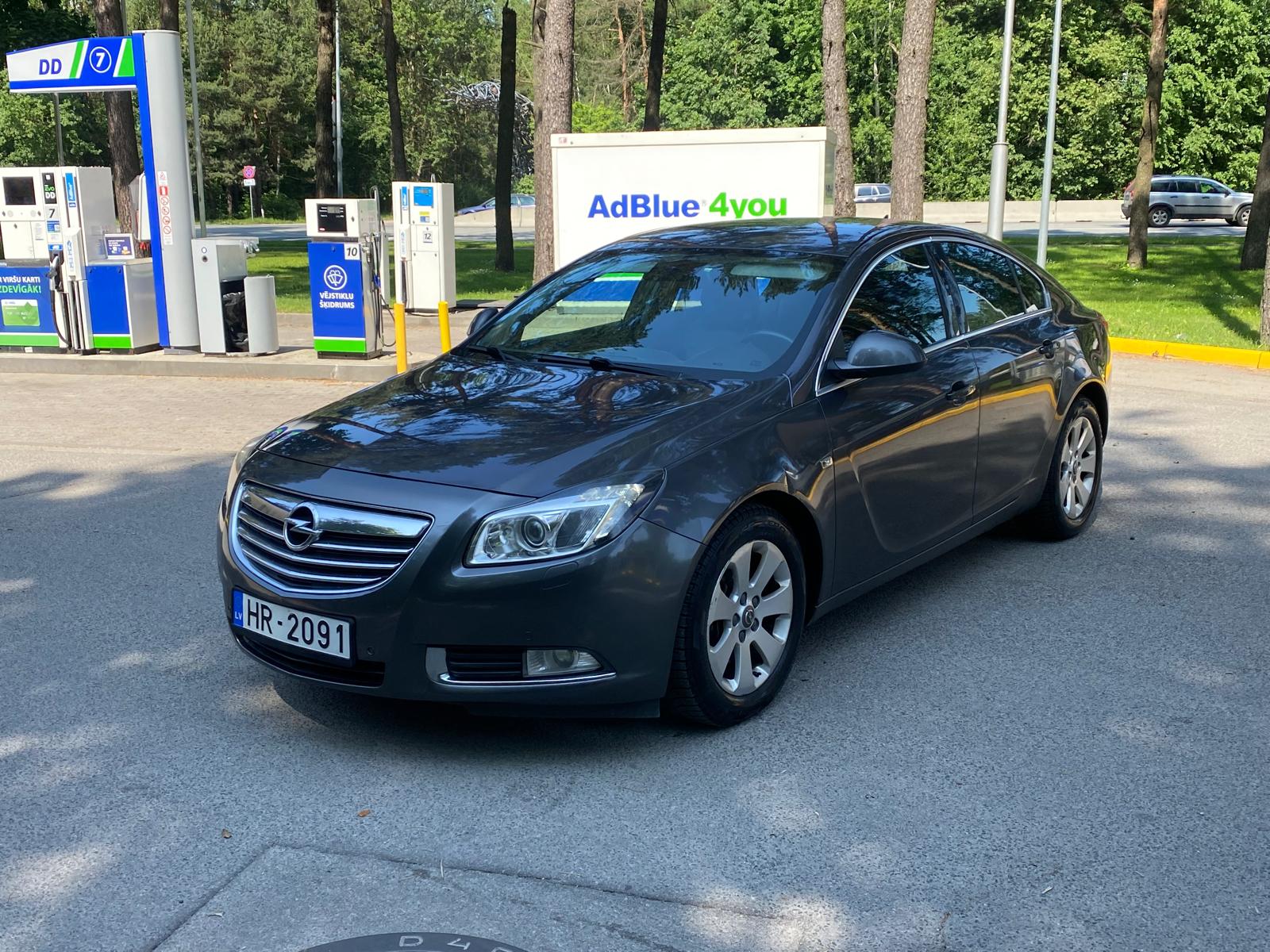 OPEL INSIGNIA