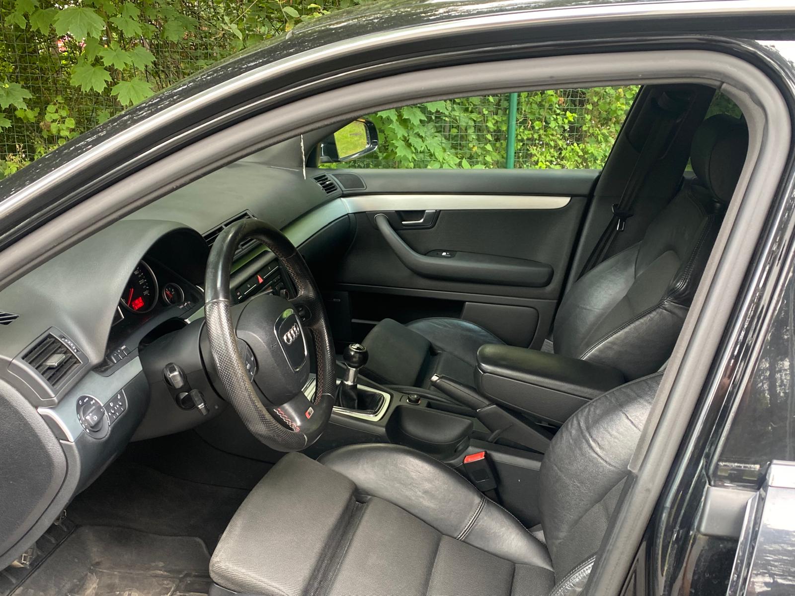 AUDI A4 S-LINE