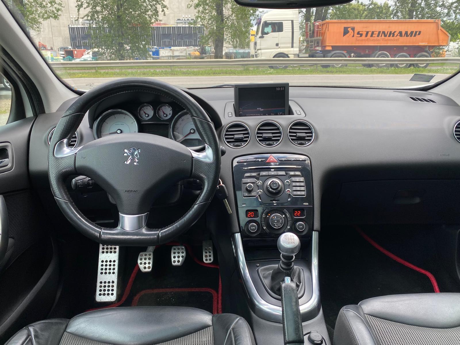 PEUGEOT 308 GTI