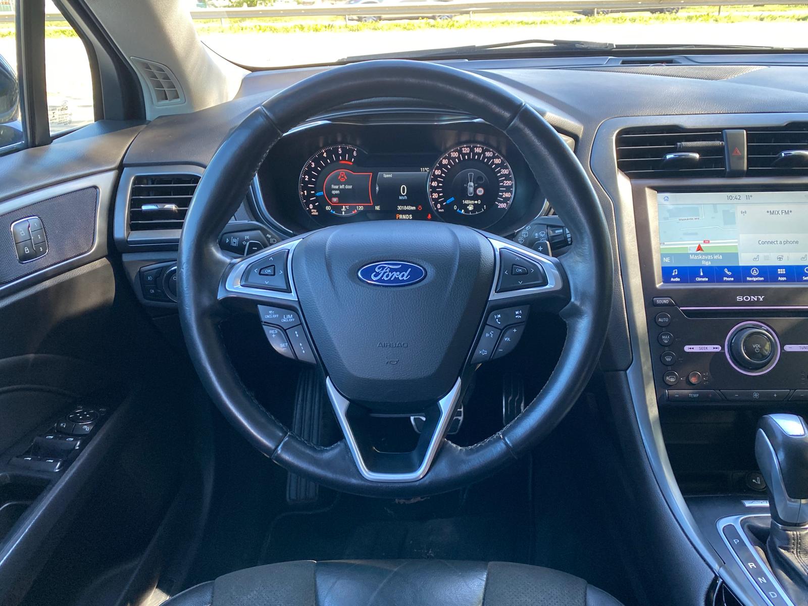 FORD MONDEO